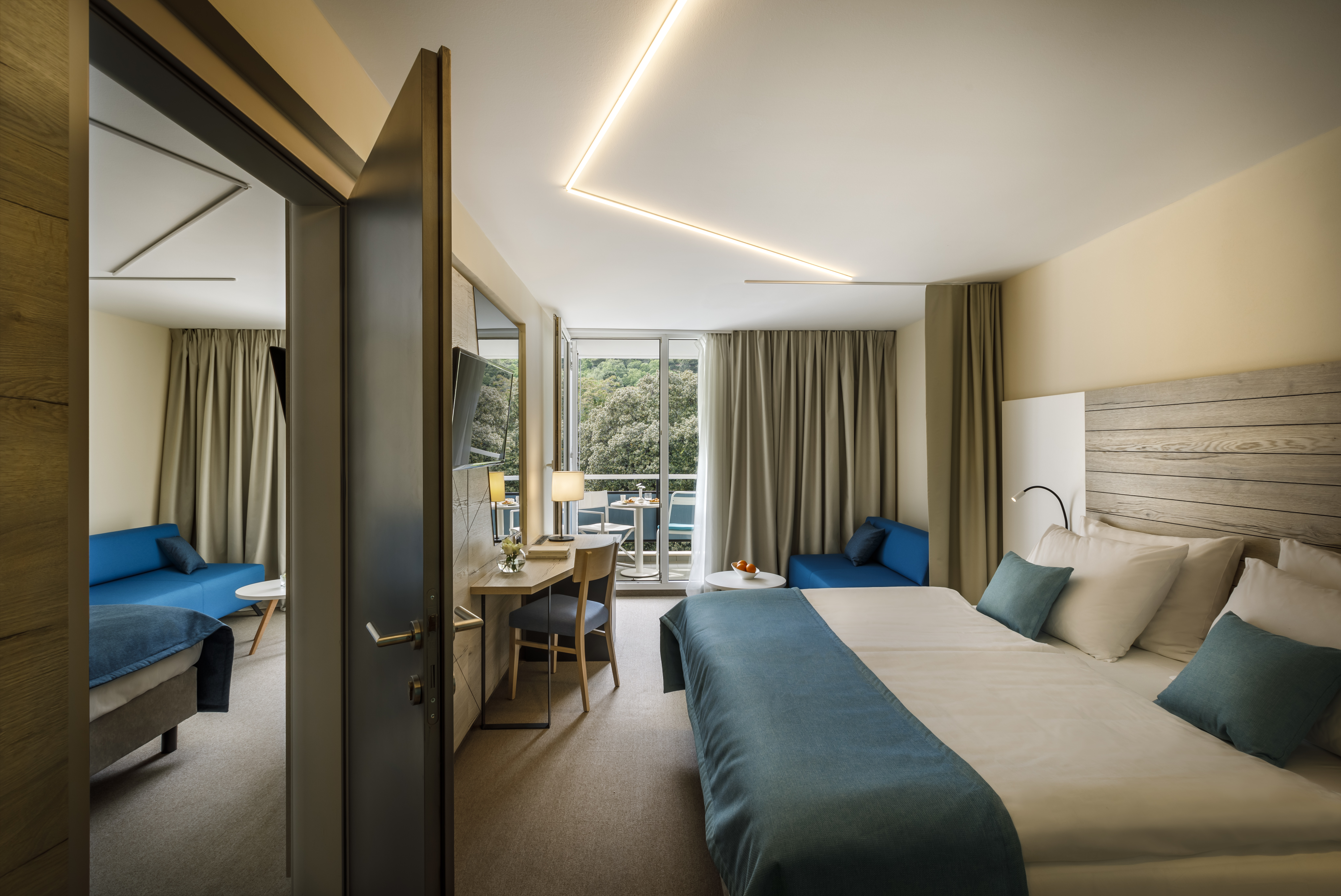 Family Room Superior