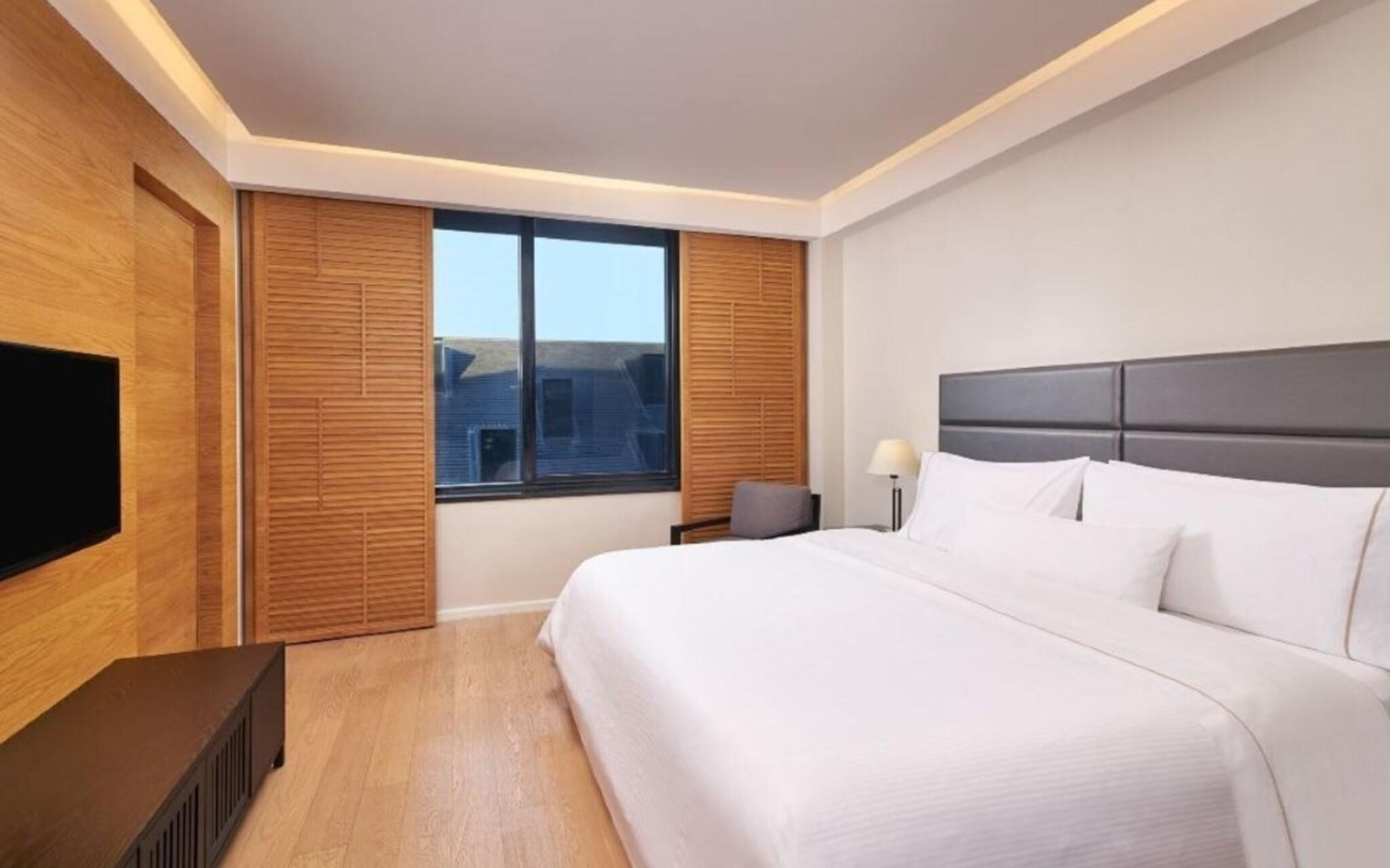 Suite Three Bedrooms