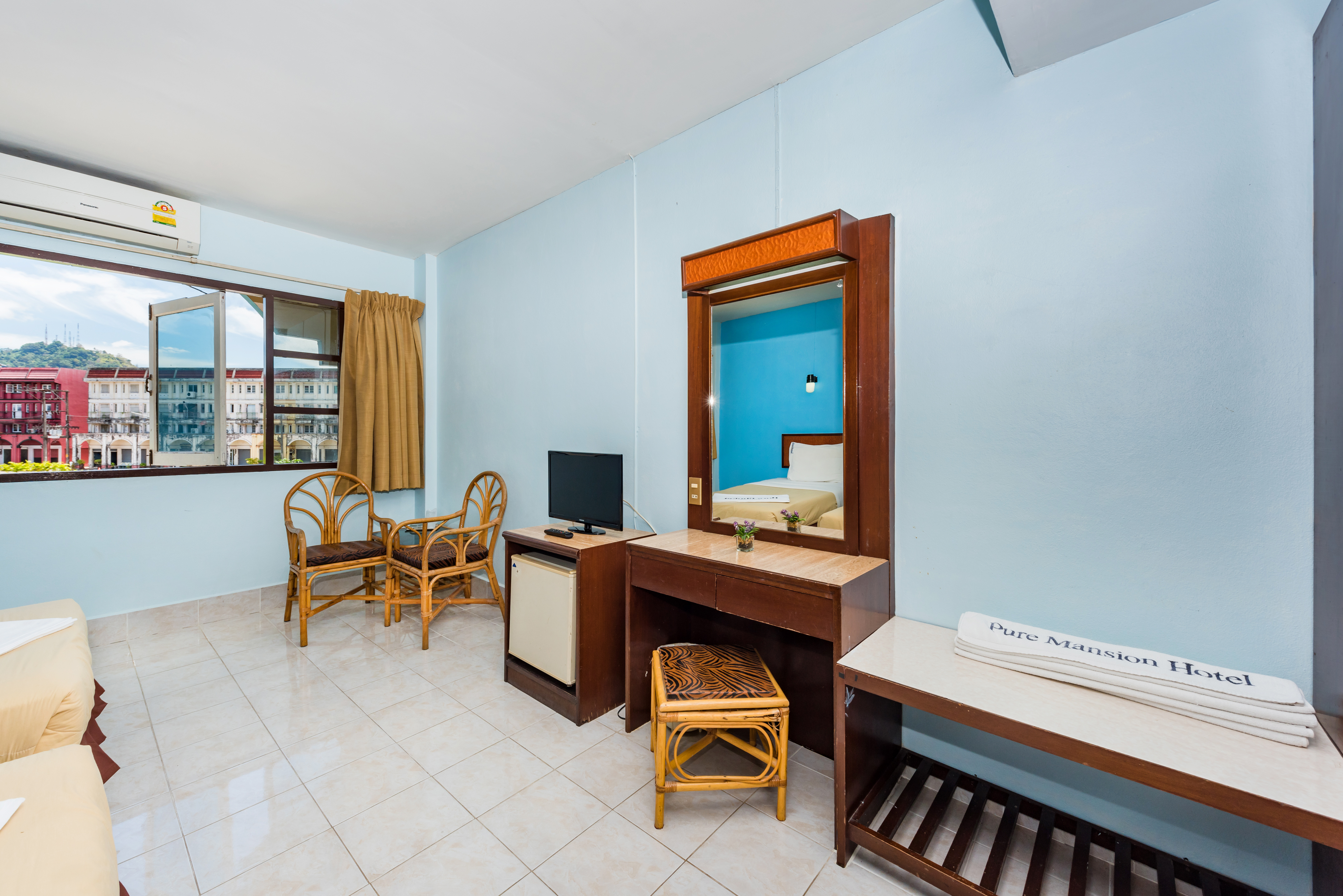 Double or Twin Standard