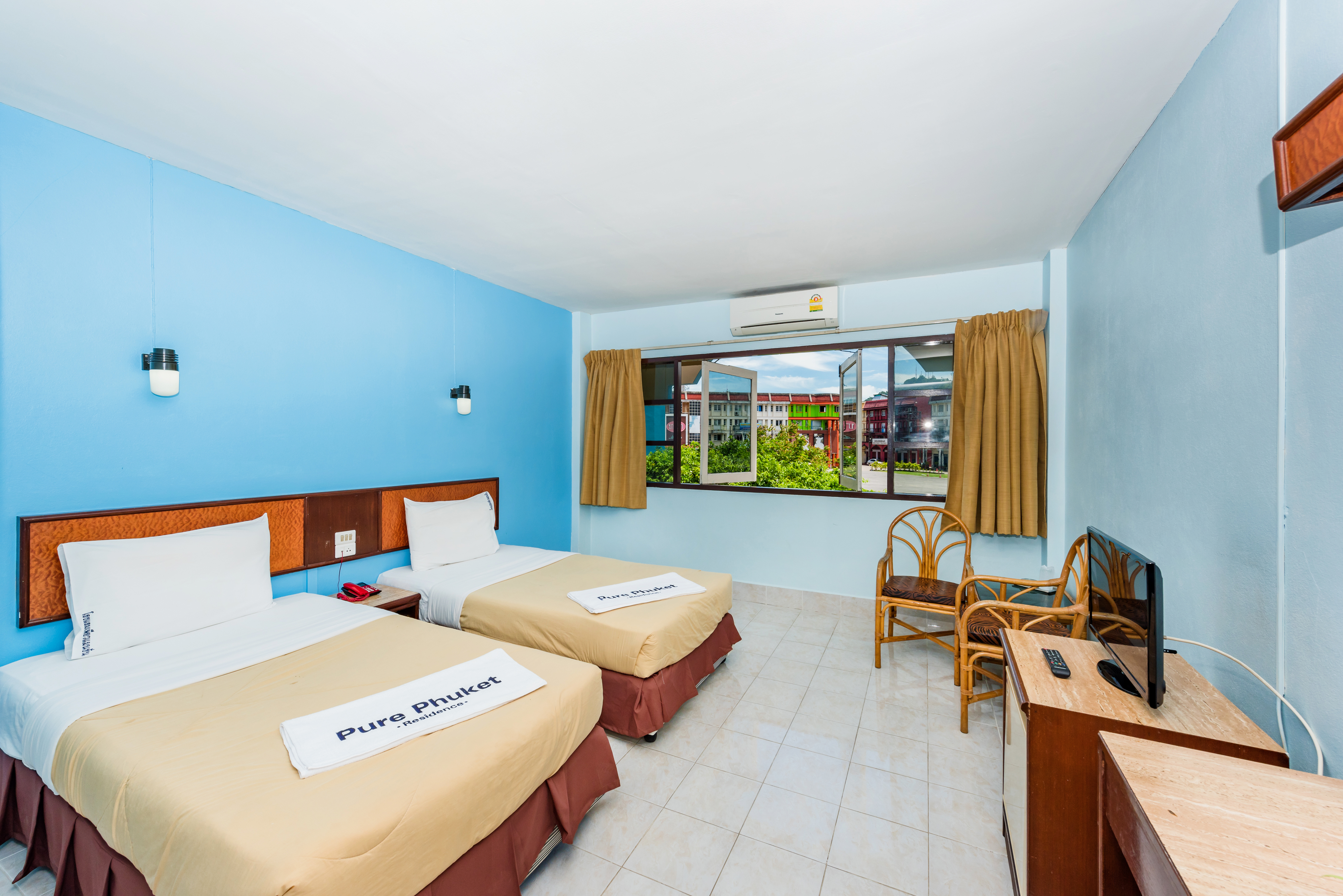 Double or Twin Standard