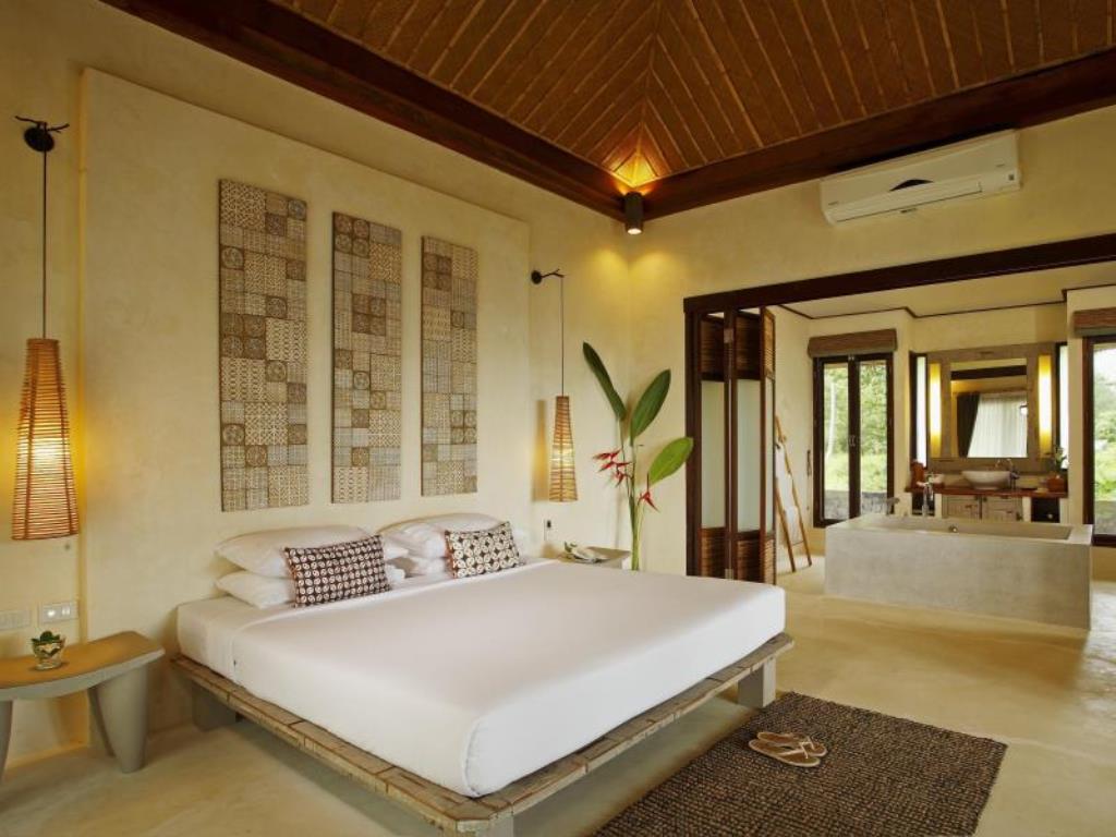 Double or Twin Superior