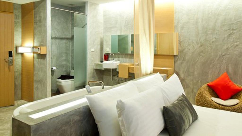 Double or Twin Deluxe