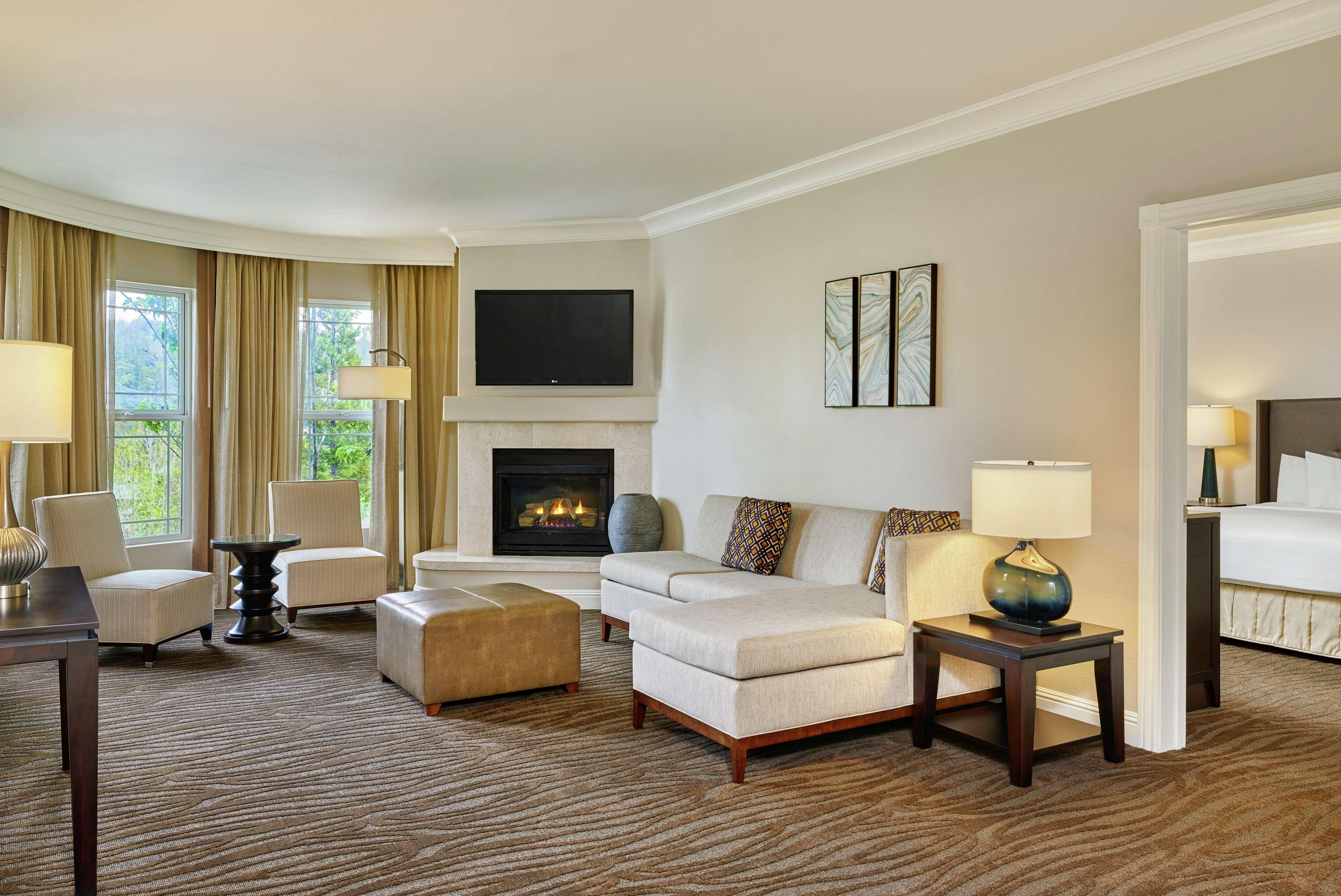 Suite Deluxe One Bedroom