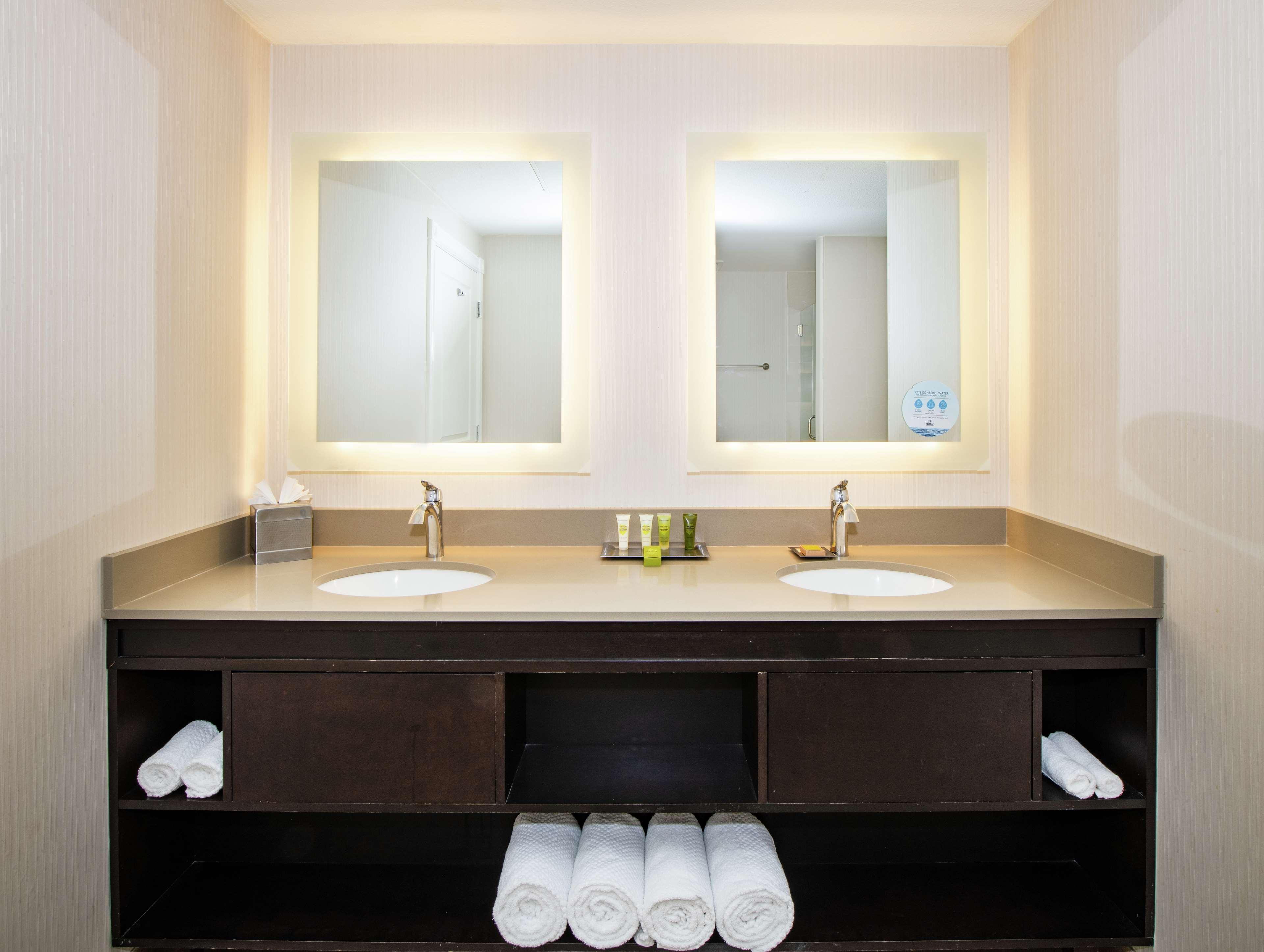 Suite King Bed One Bedroom 