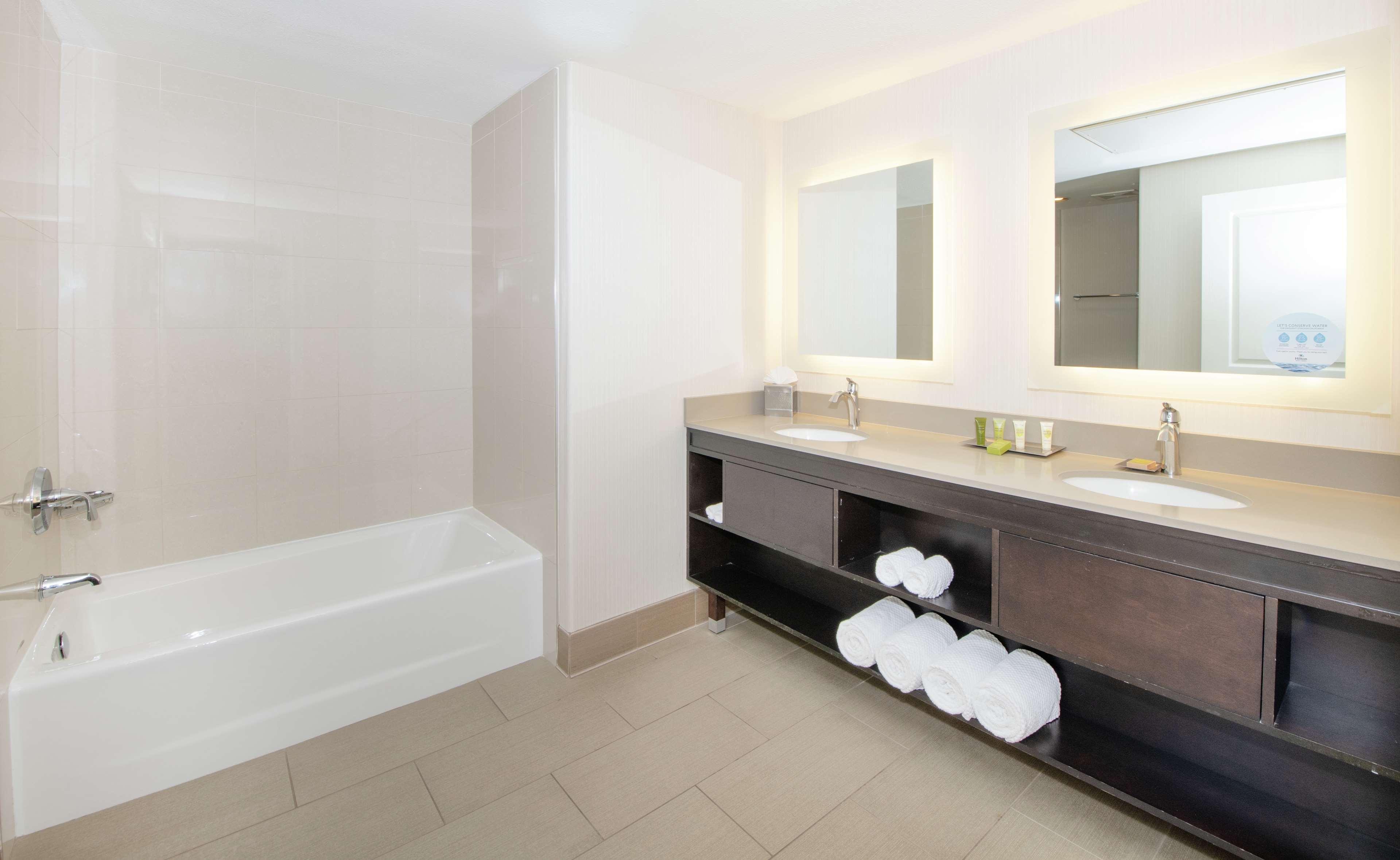 Suite Deluxe One Bedroom