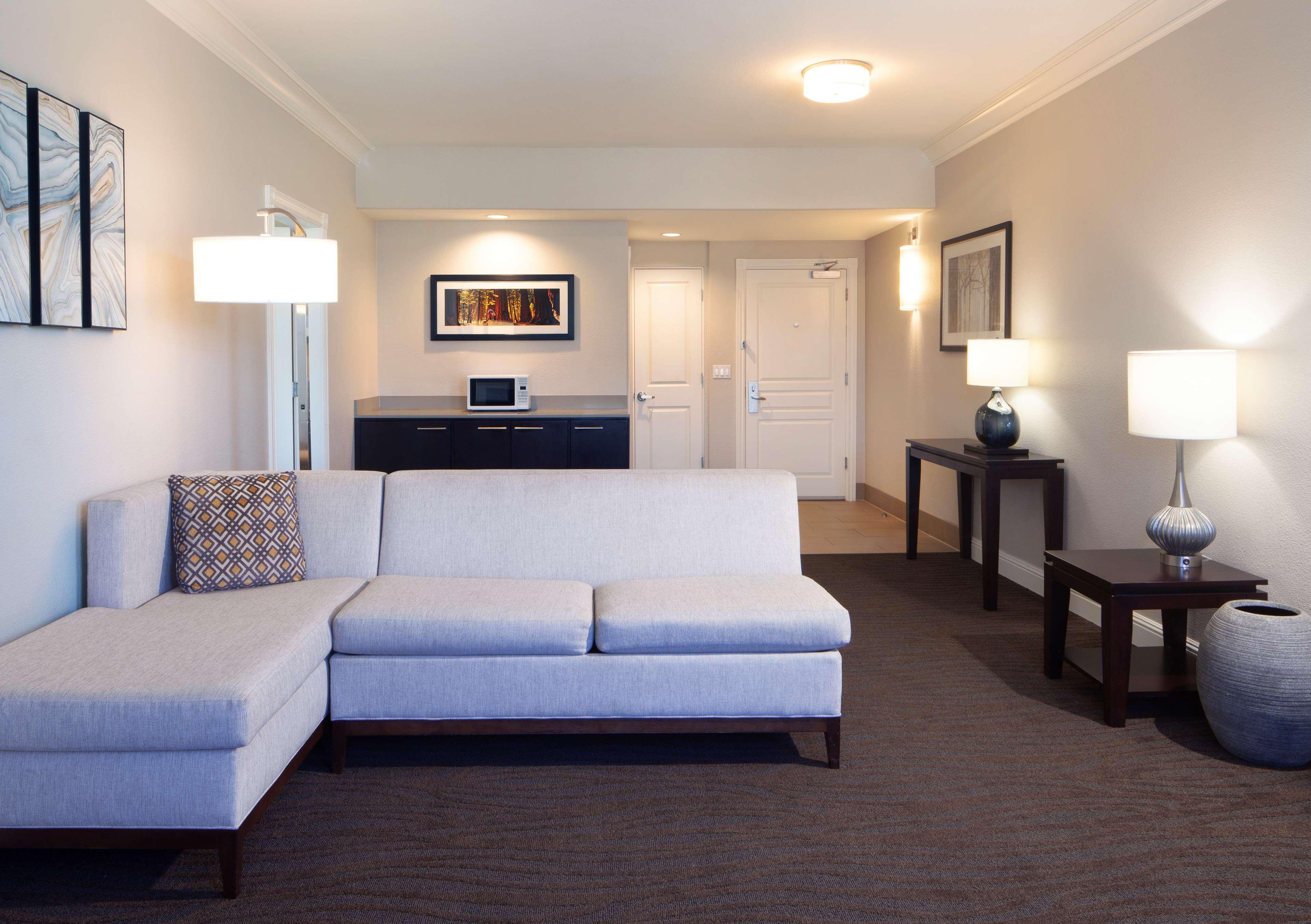 Suite Deluxe One Bedroom