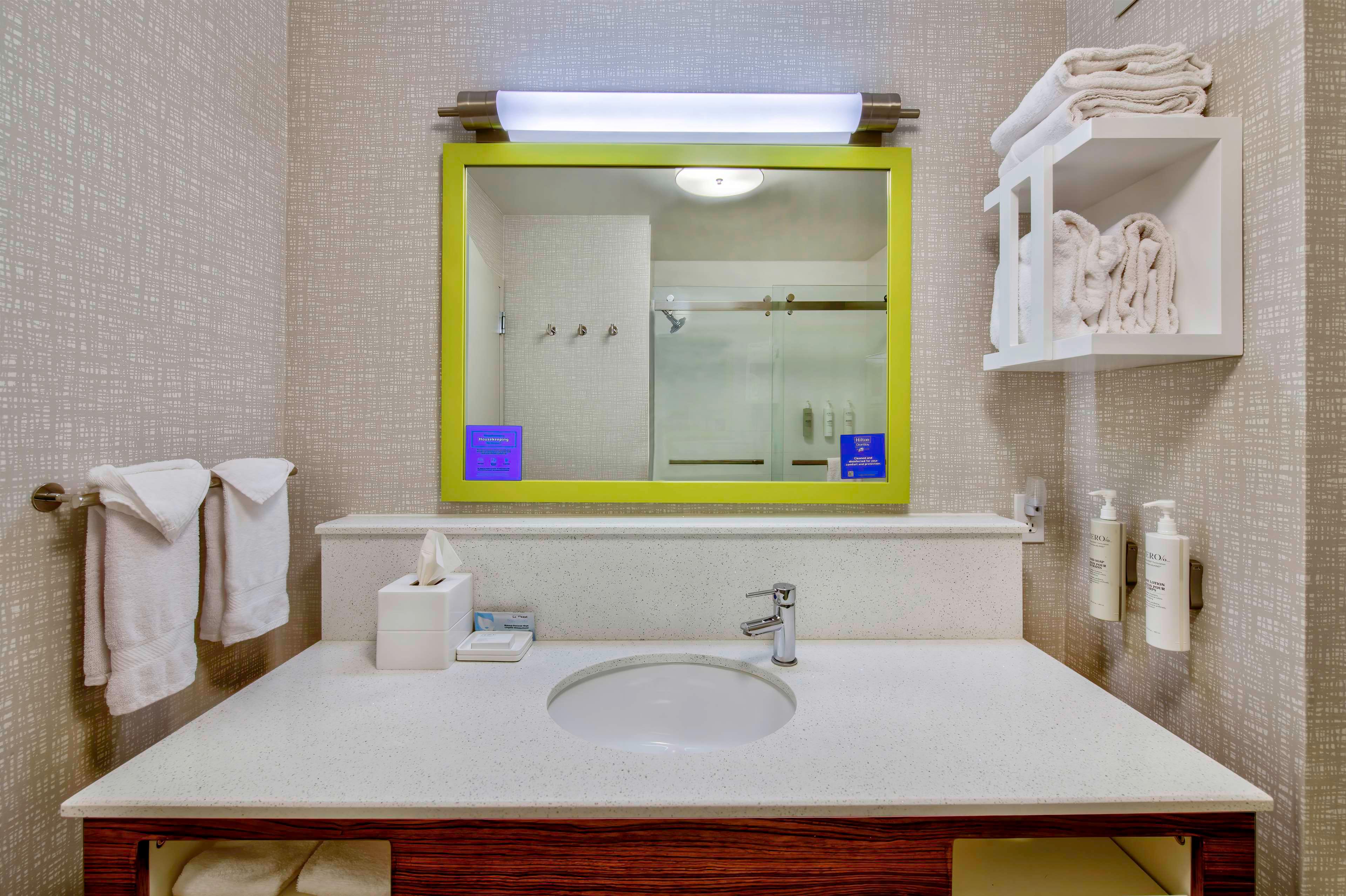 Studio King Bed Non Smoking