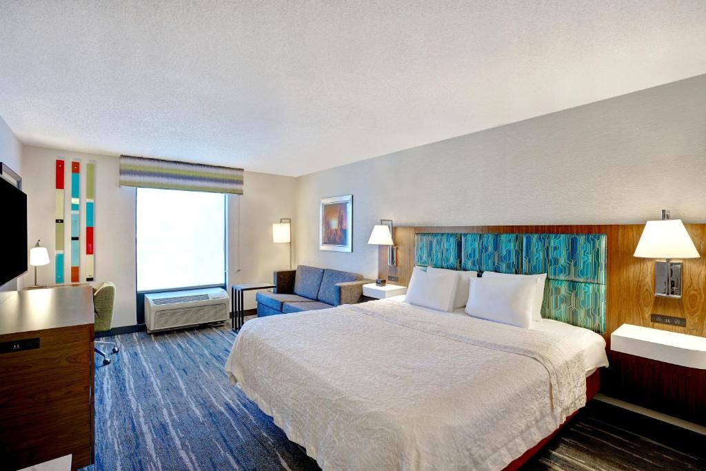 Double Two Queen Beds Non Smoking