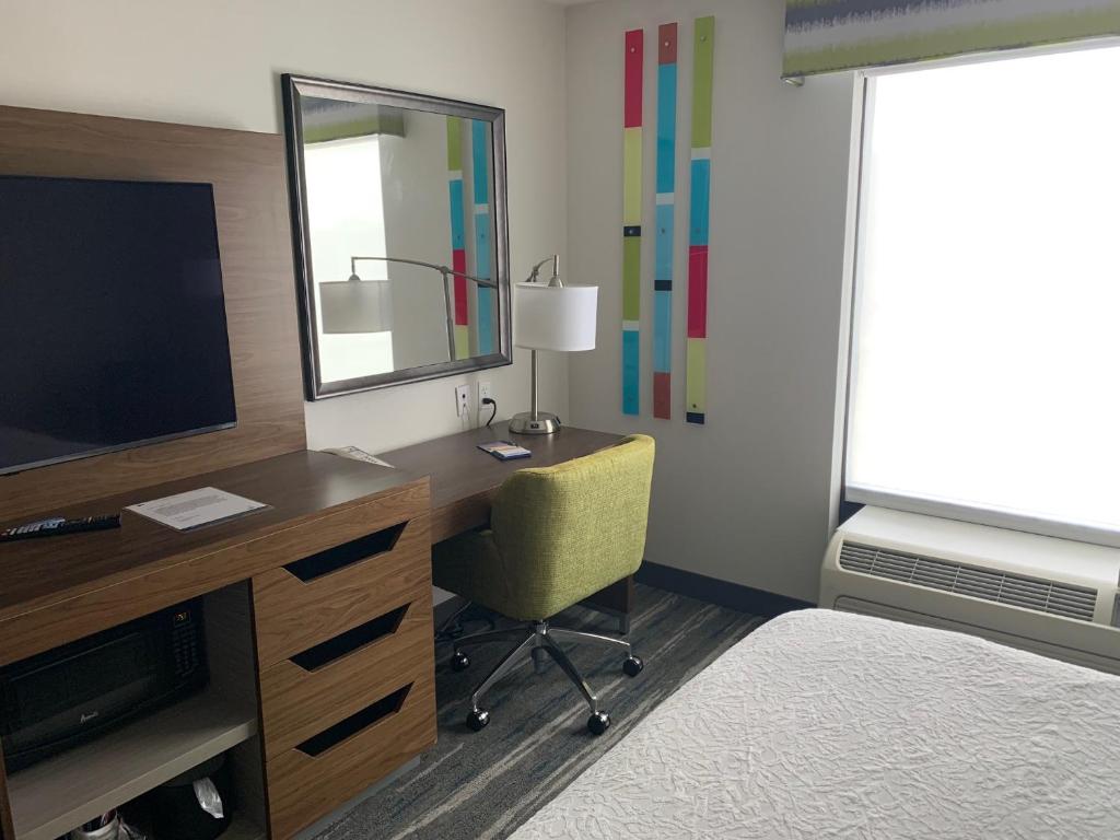 Double Two Queen Beds