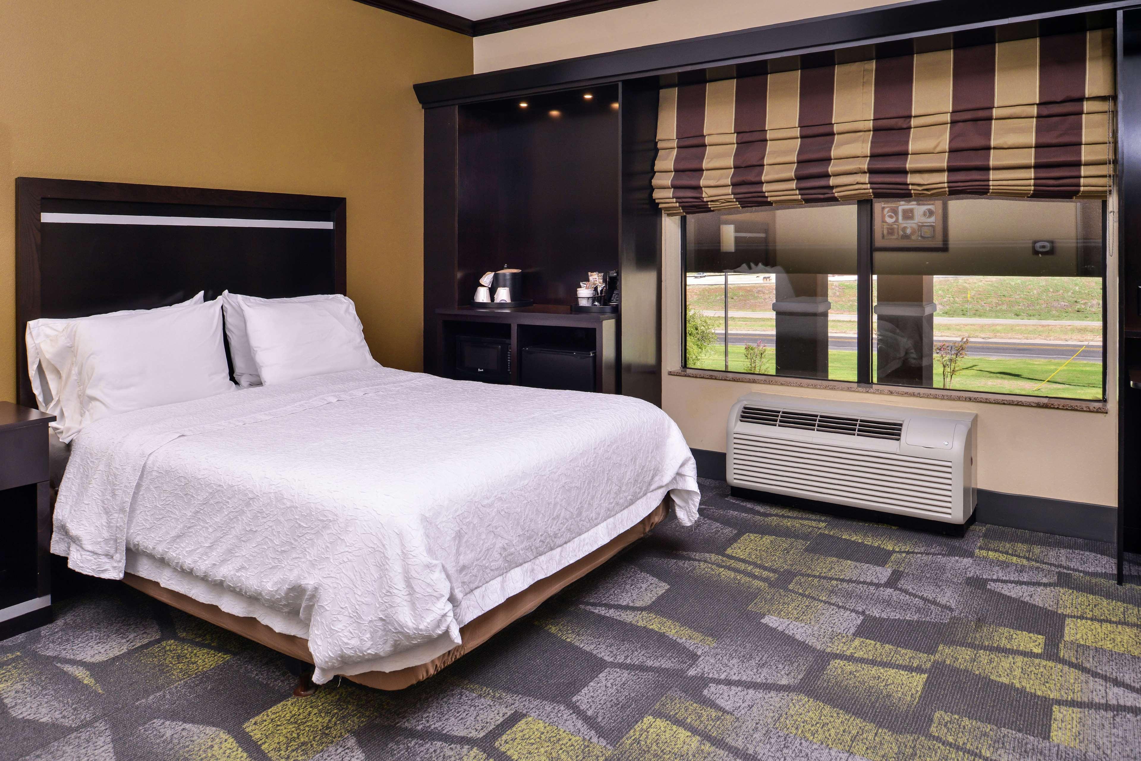 Double King Bed Non Smoking