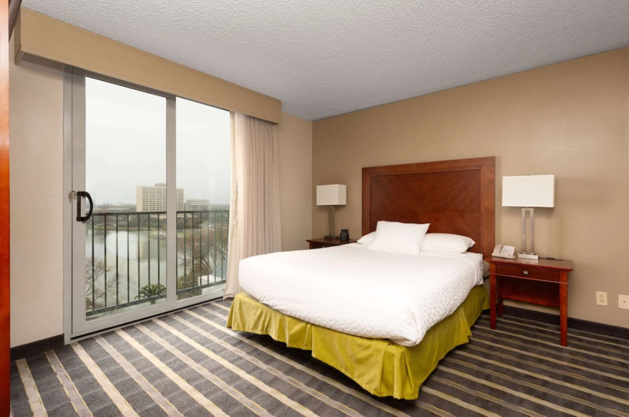 Suite King Bed One Bedroom 