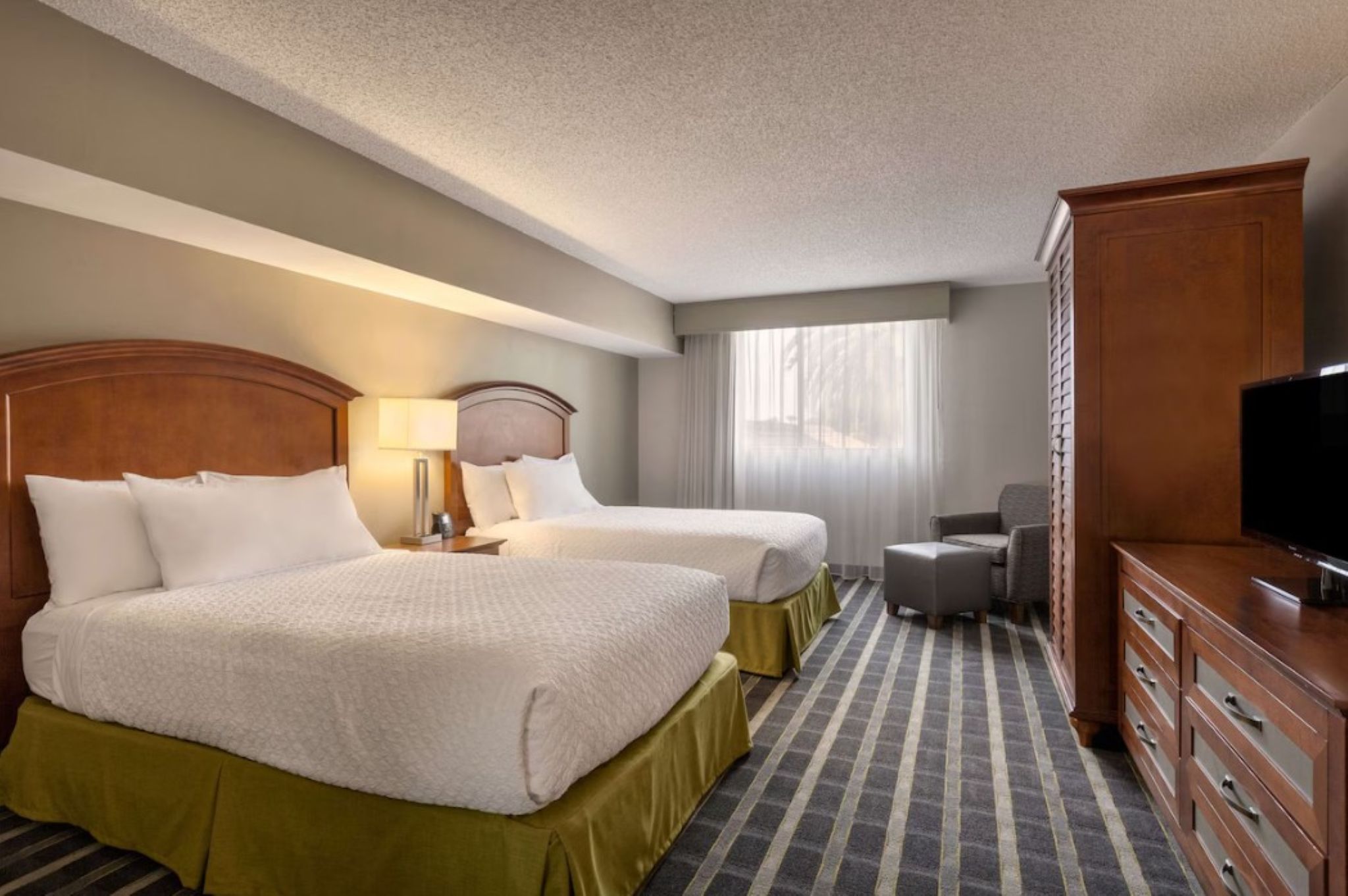 Suite Two Double Beds Non Smoking