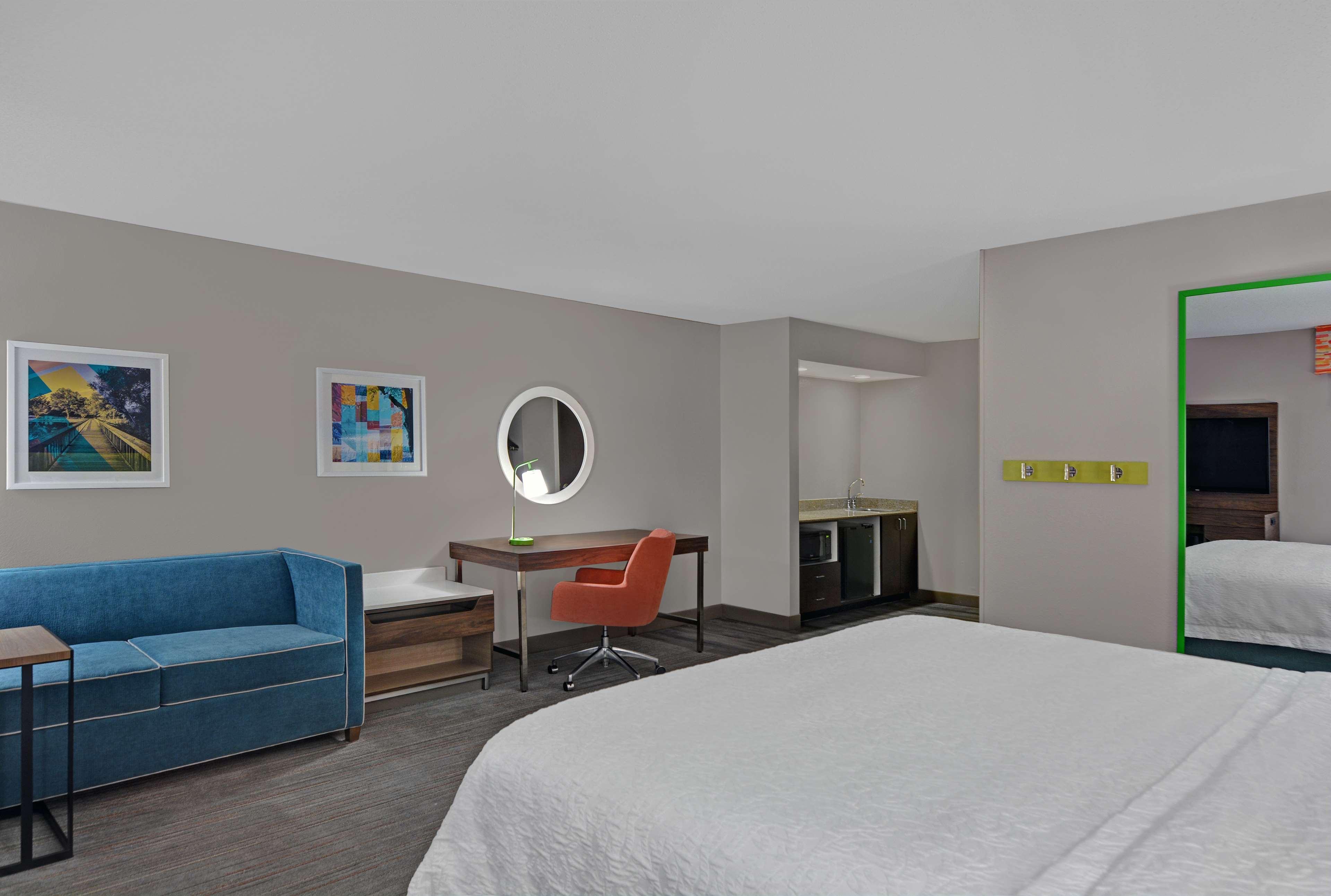 Studio King Size Bed