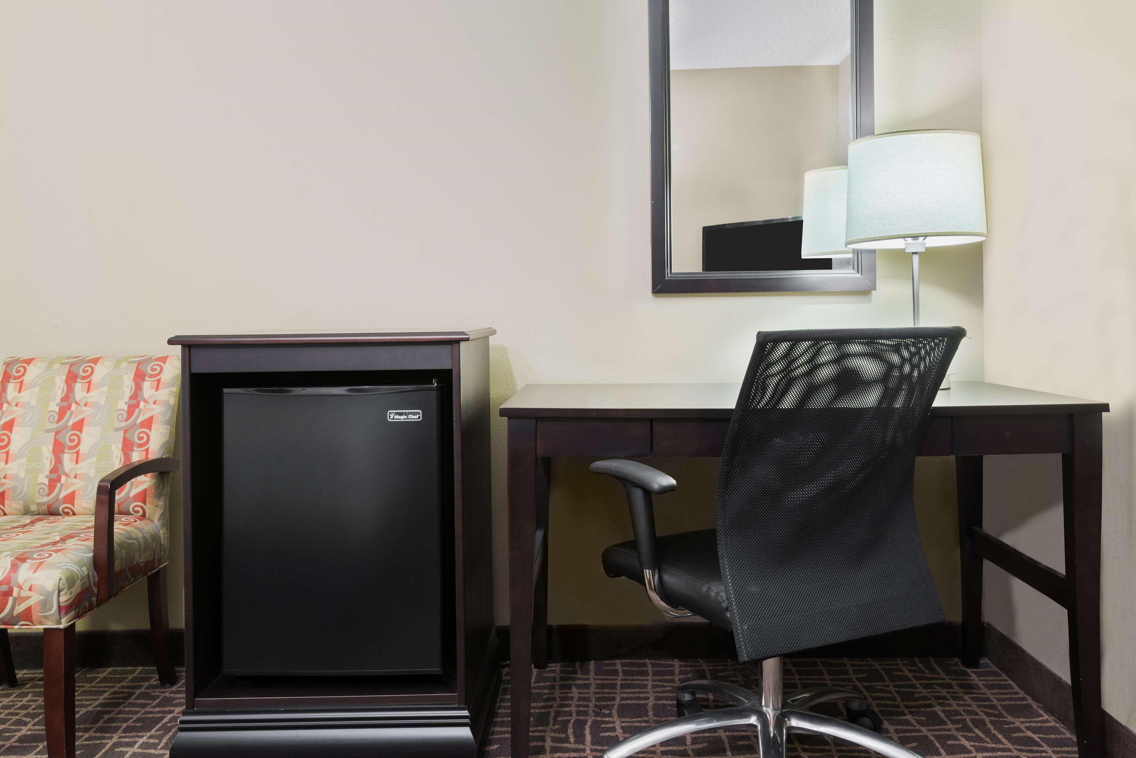 Double King Bed Non Smoking