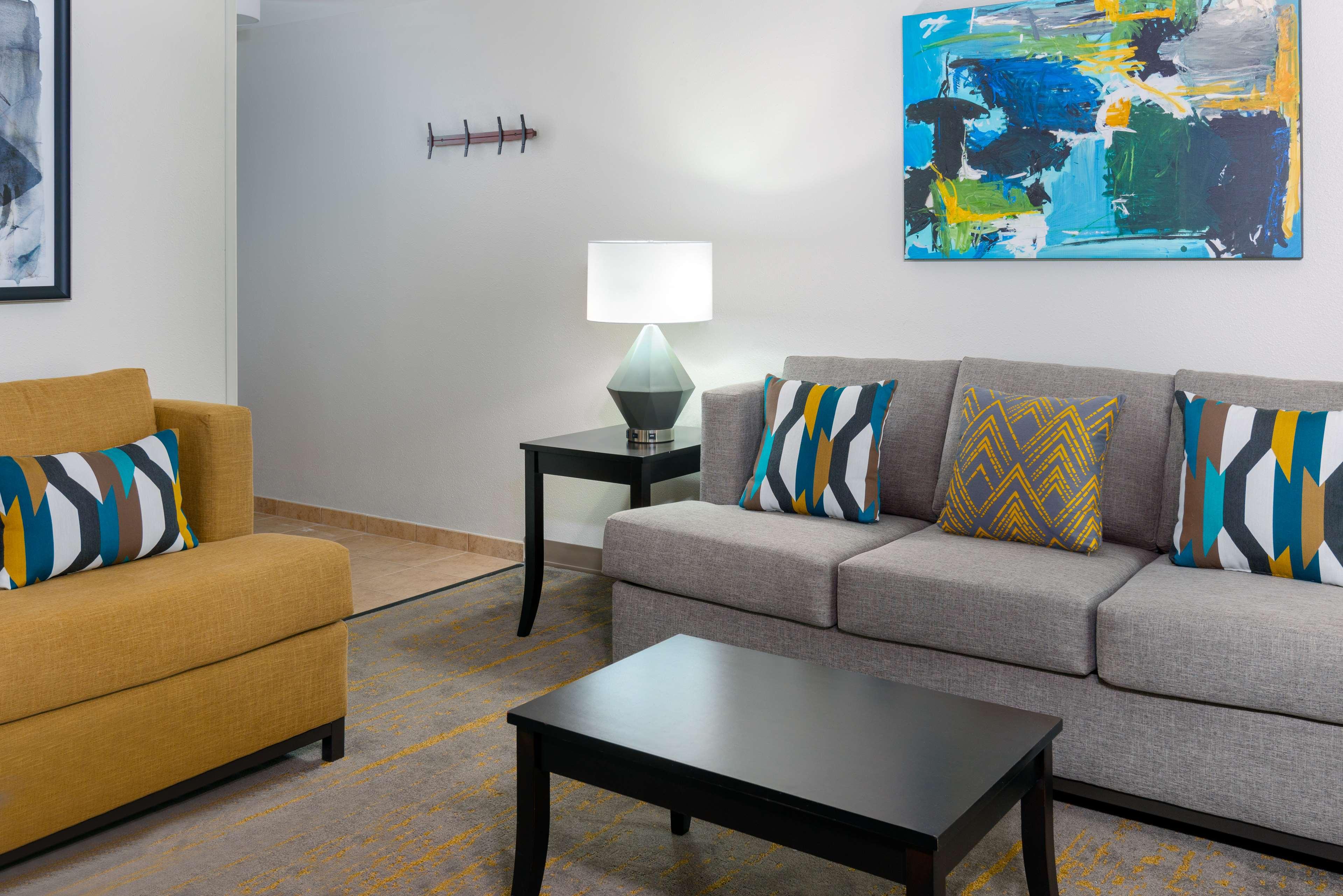 Studio King Bed Non Smoking