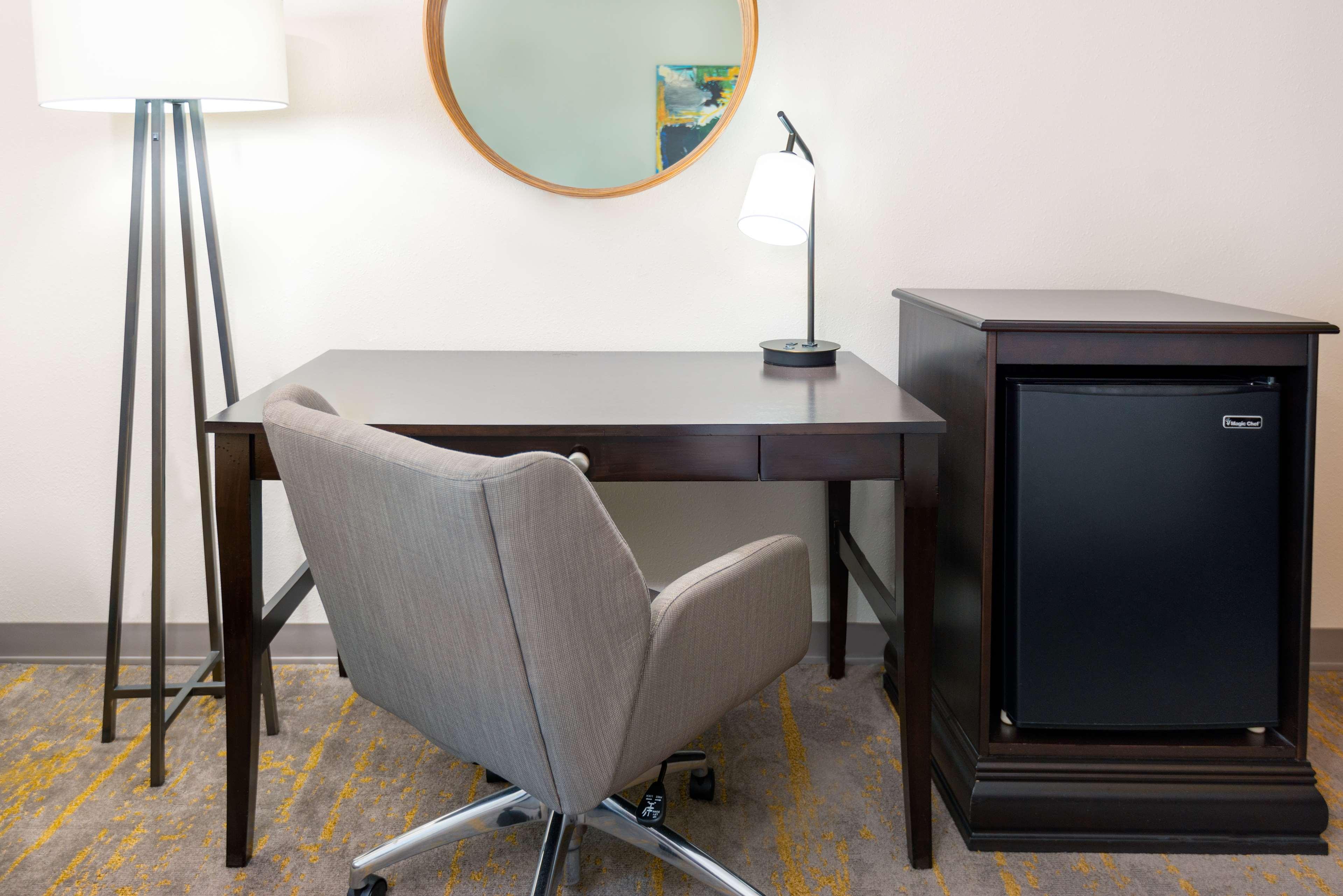 Double King Bed Non Smoking