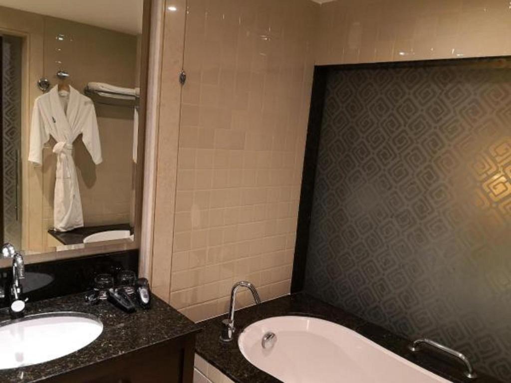 Double or Twin Deluxe