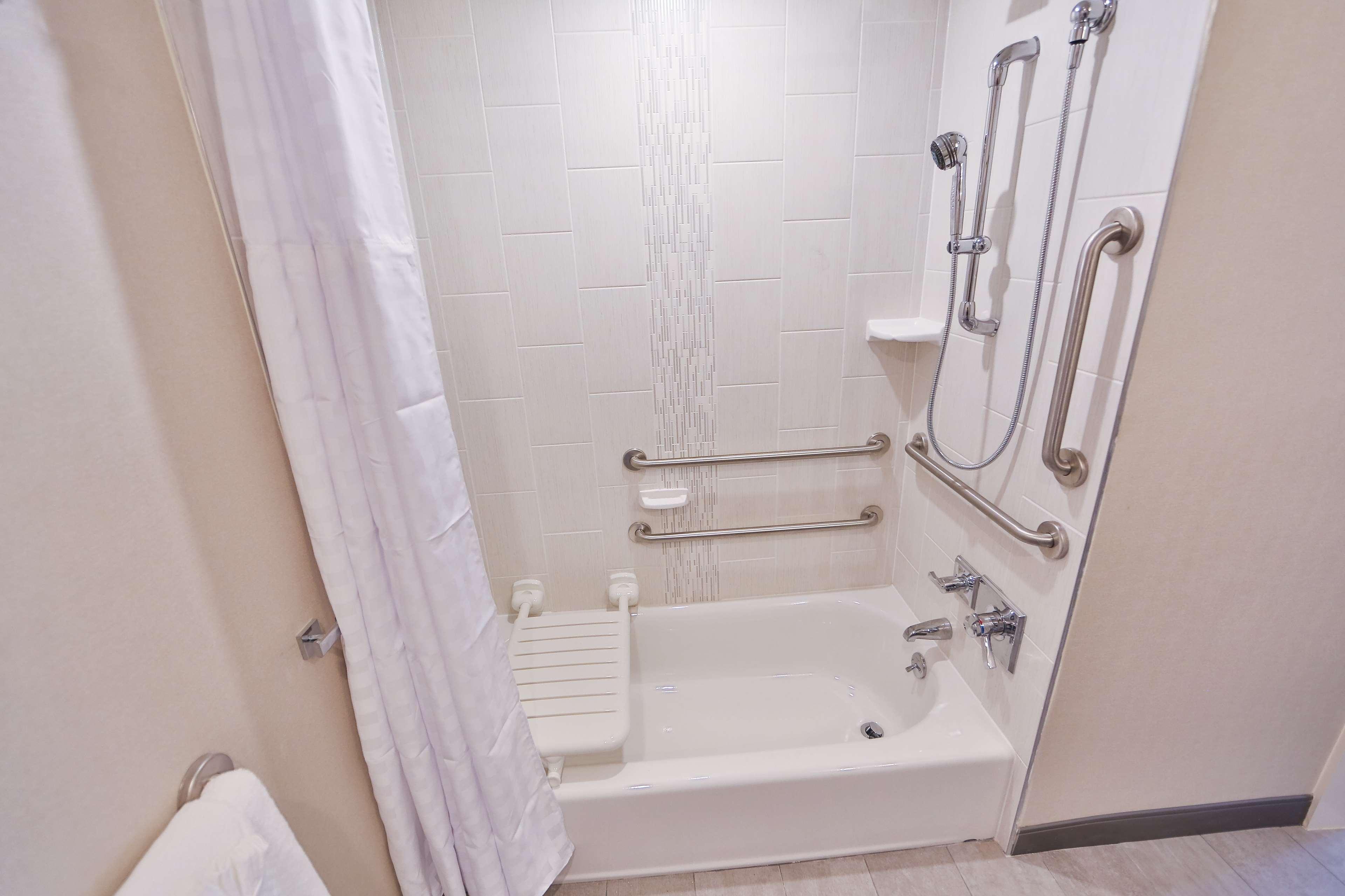 Double Accessible King Size Bed