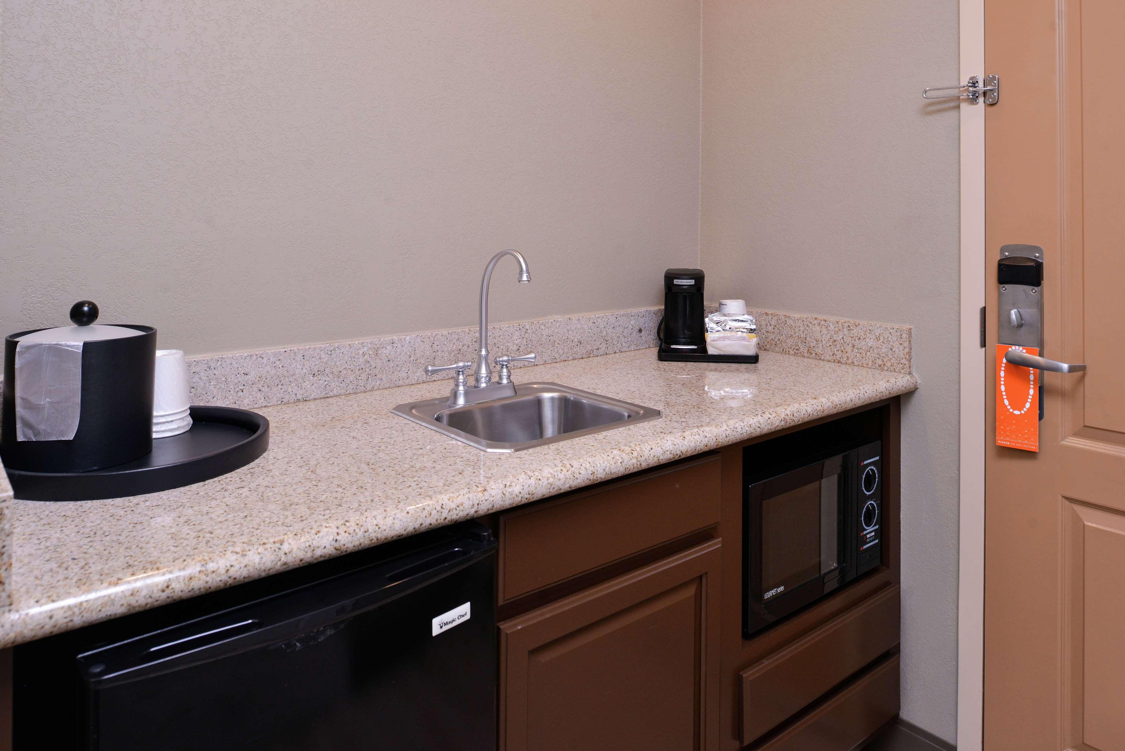 Double Two Queen Beds