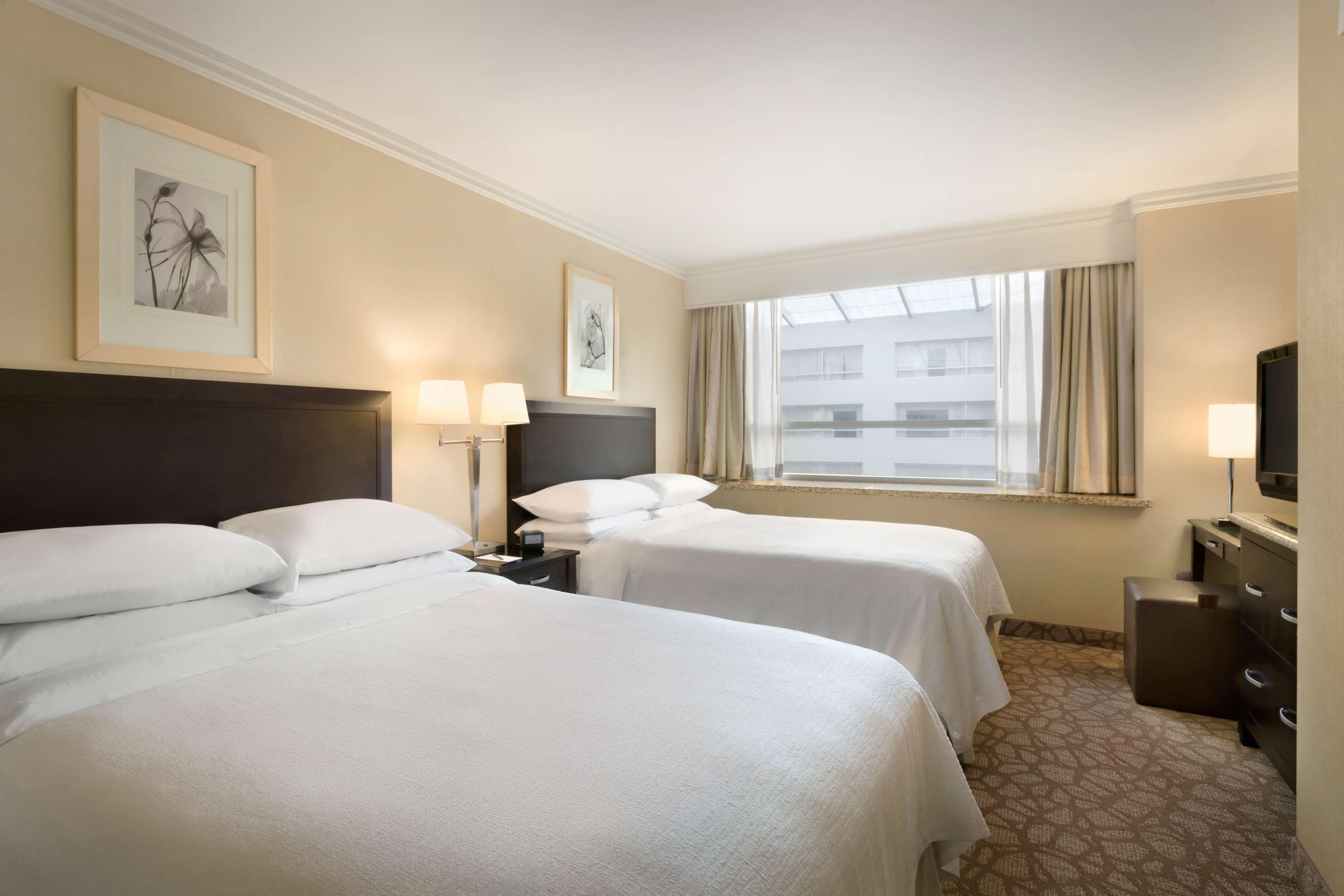 Suite Two Double Beds Non Smoking