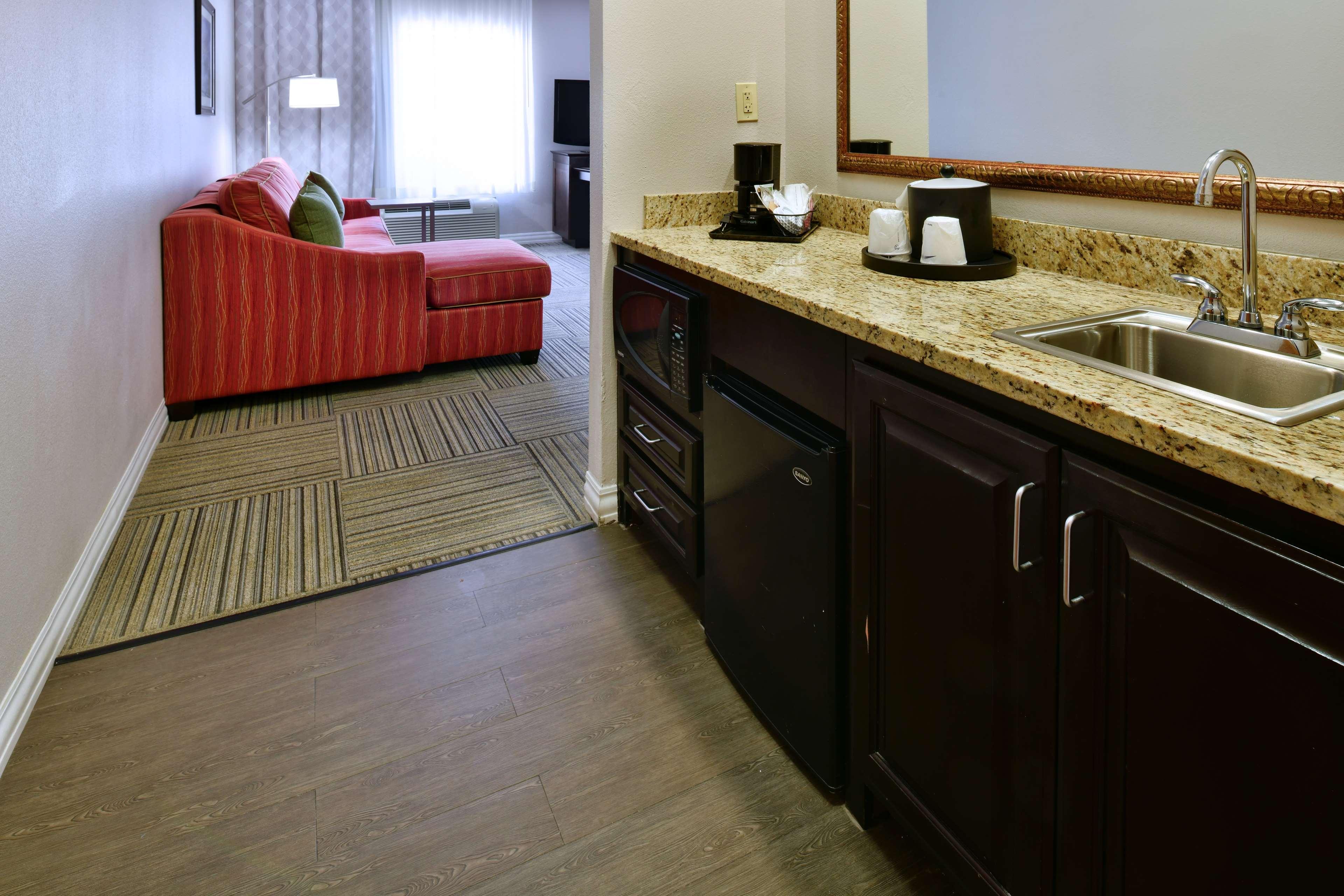 Suite Two Queen Beds