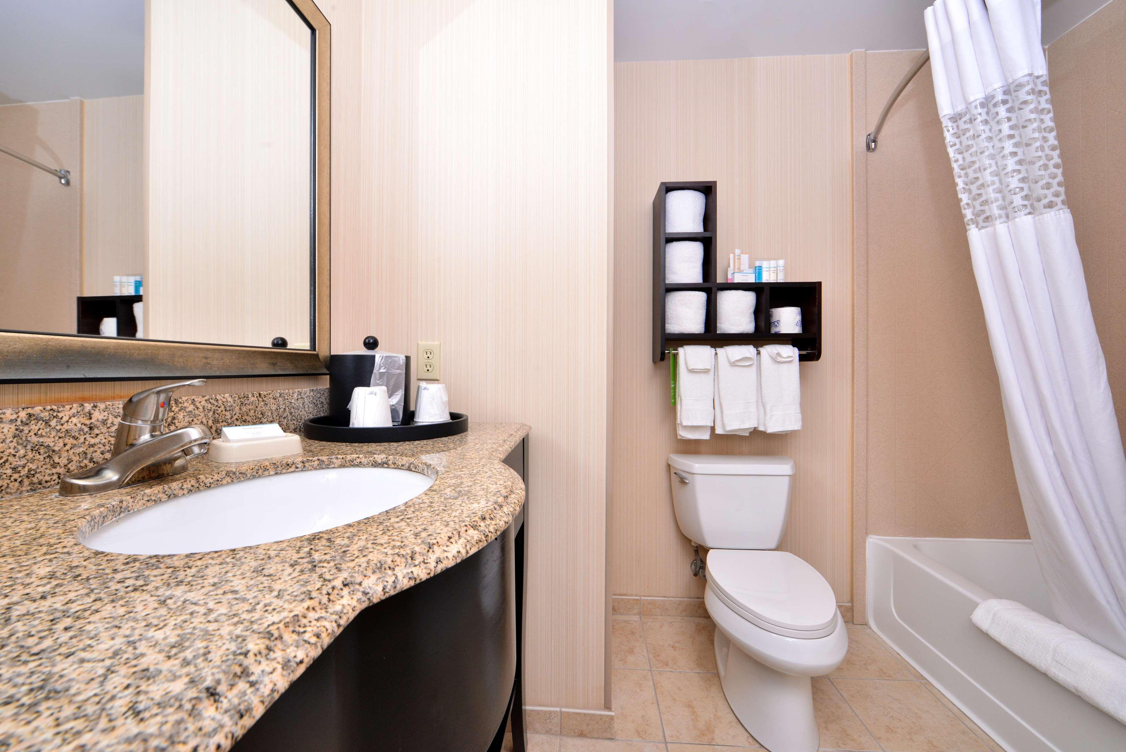 Suite Two Queen Beds