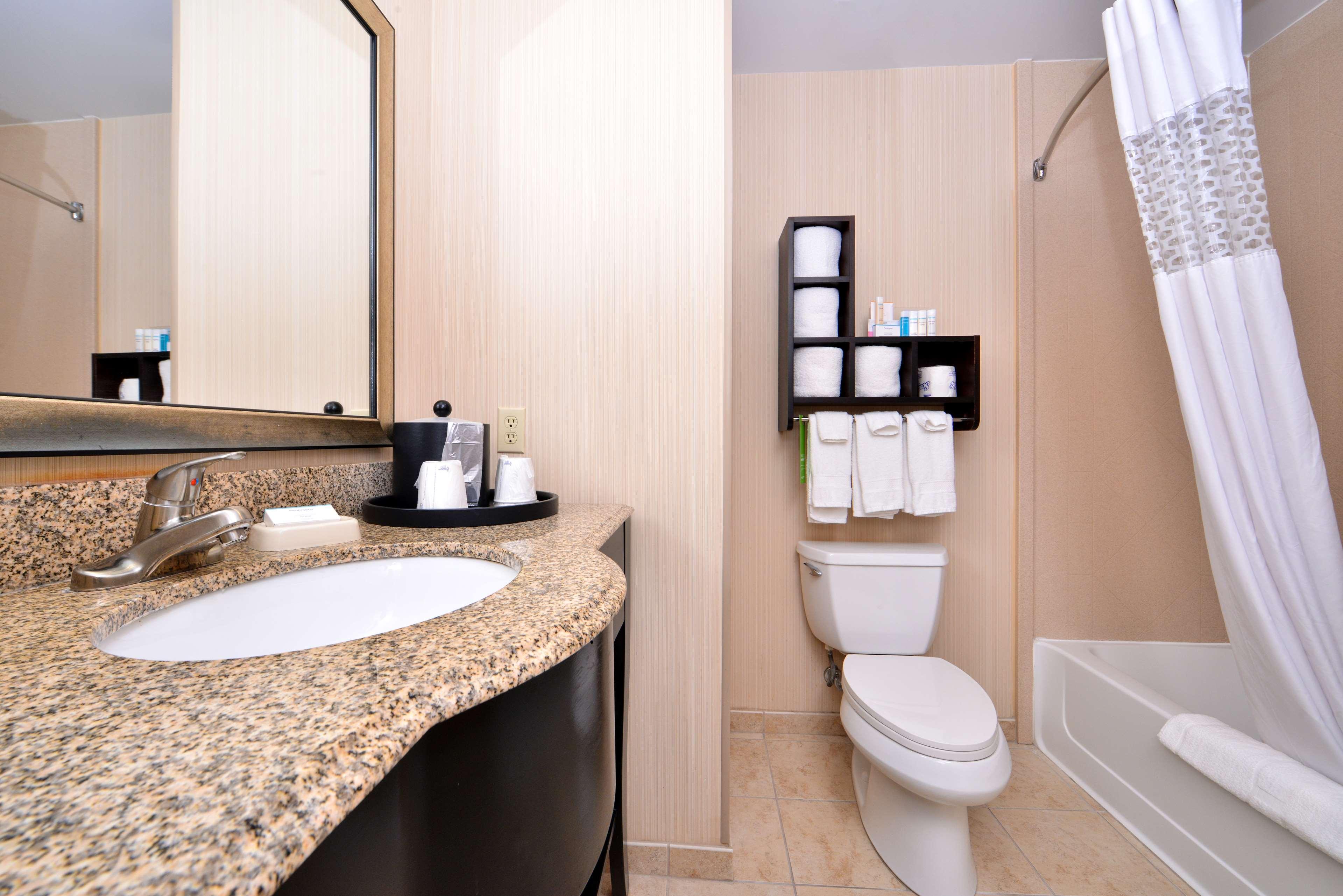 Suite Two Queen Beds