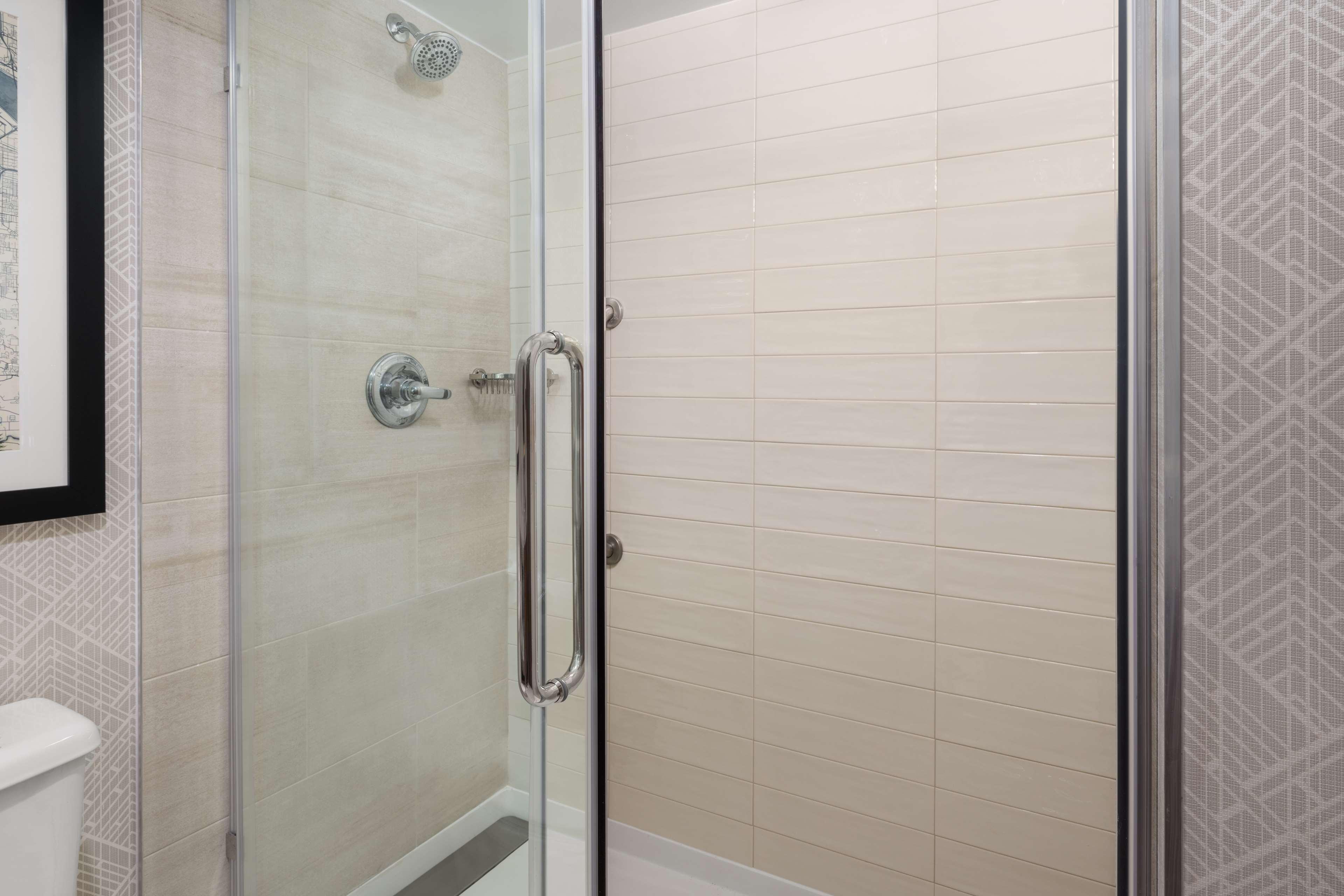 Suite Two Double Beds Non Smoking