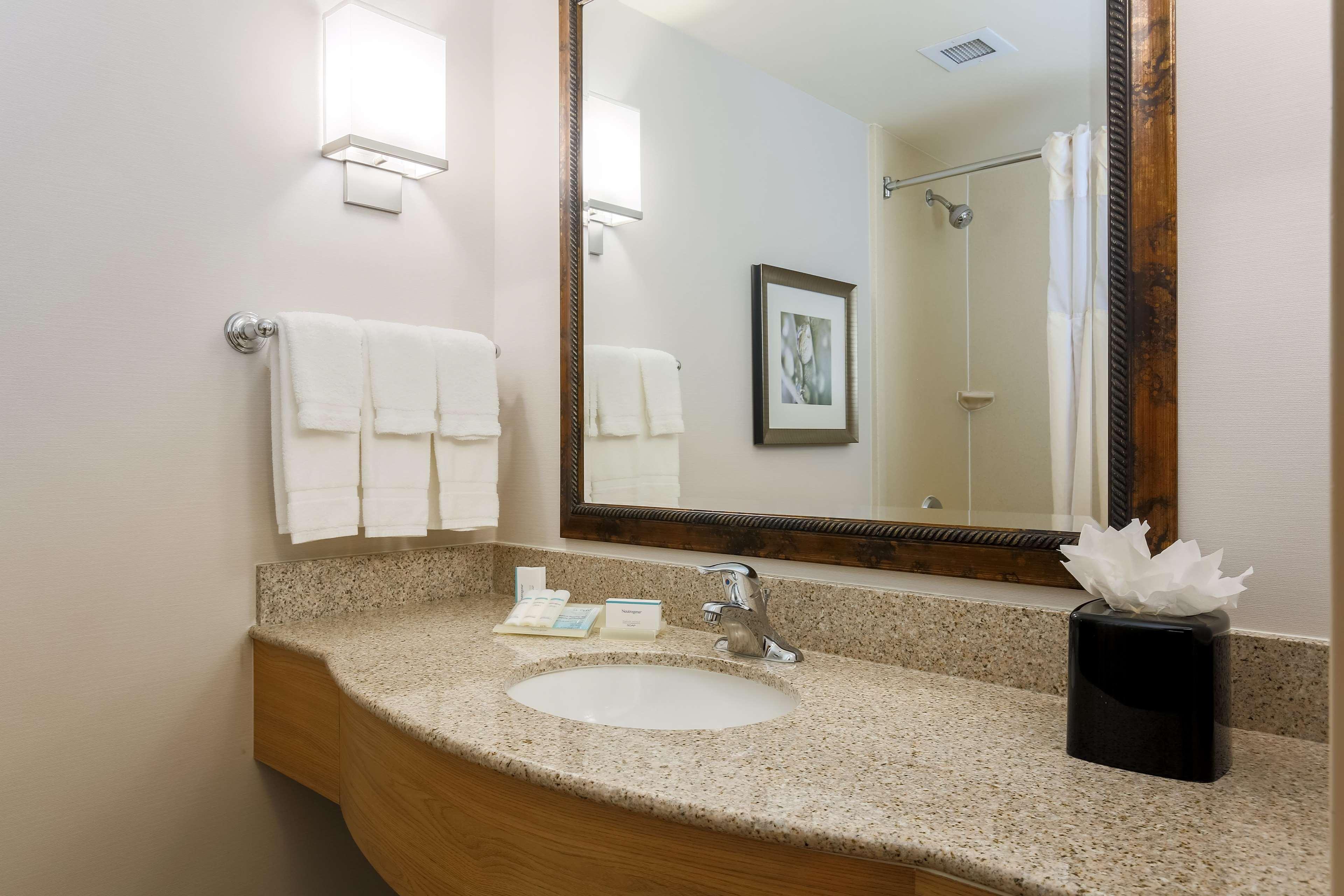 Room Premium King Bed