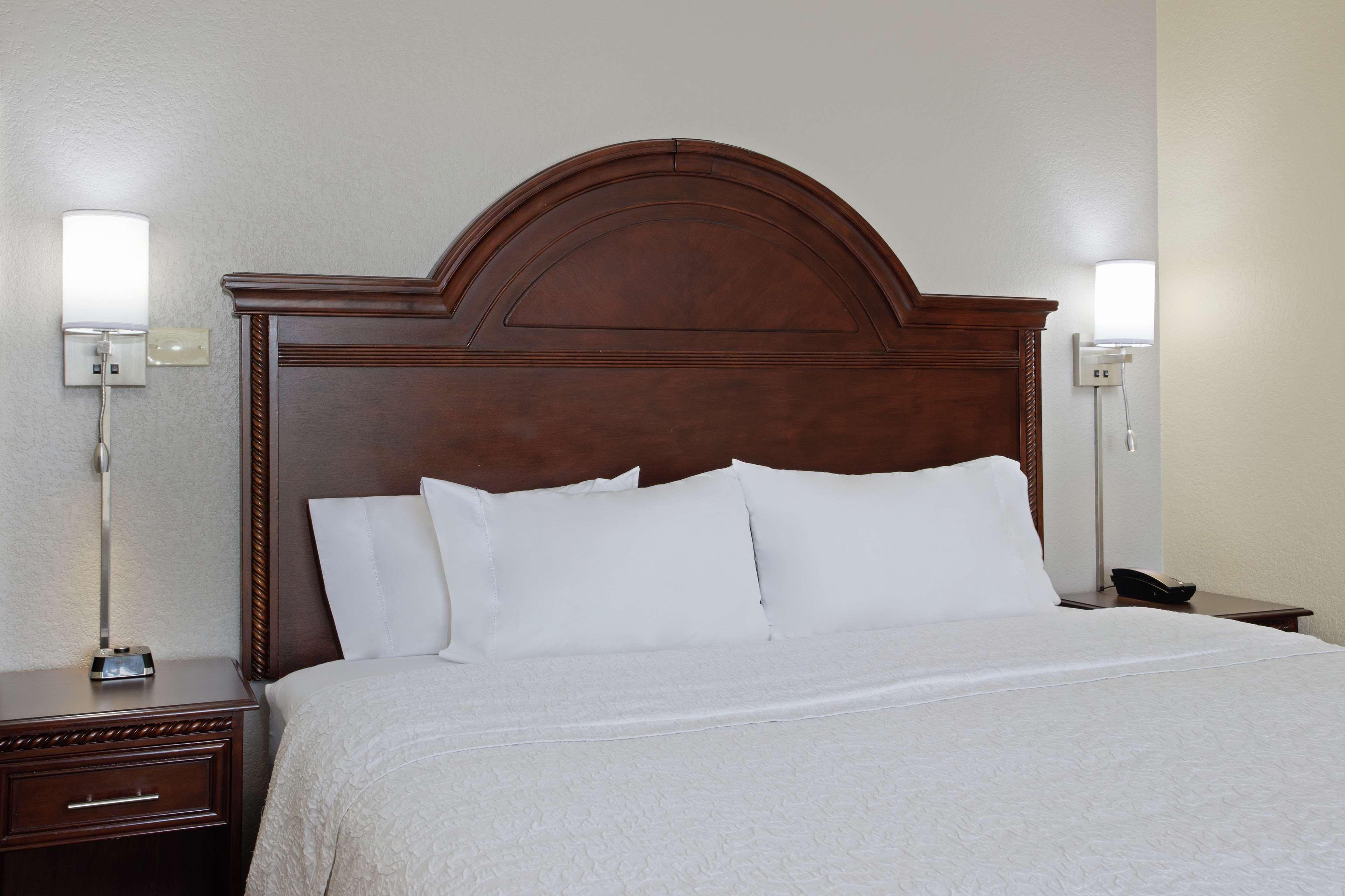 Double King Bed Non Smoking