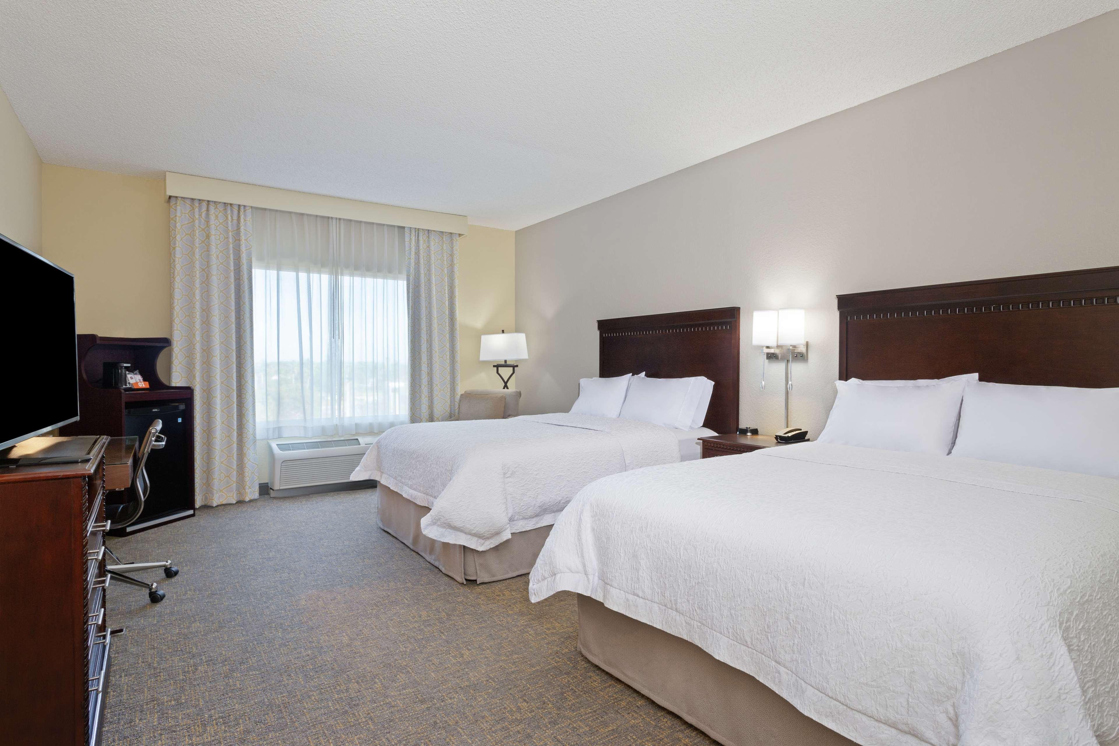 Double Deluxe Two Queen Beds