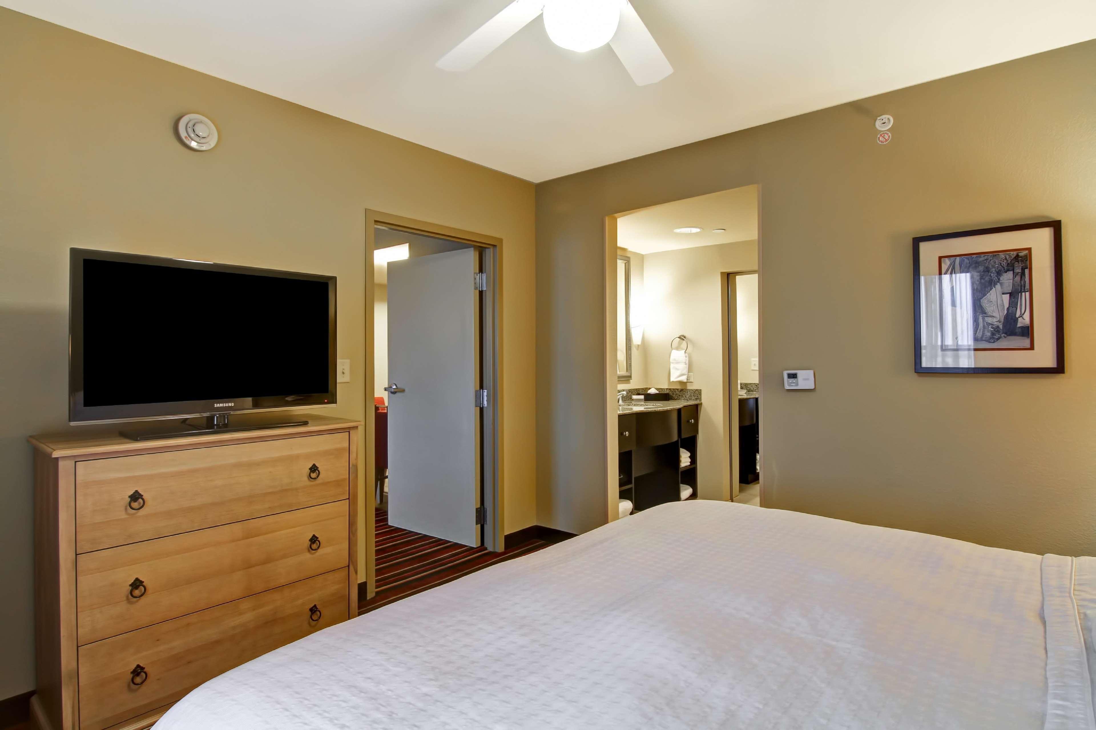 Suite Two Bedrooms