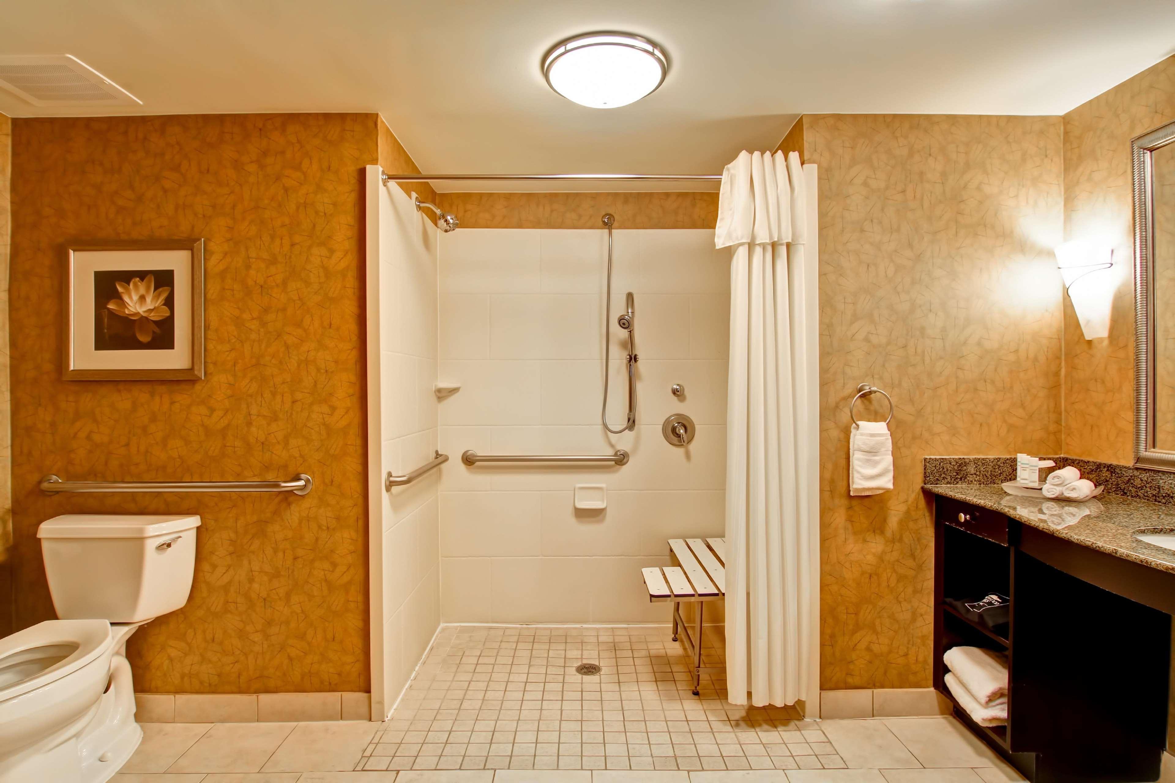 Suite Two Queen Beds