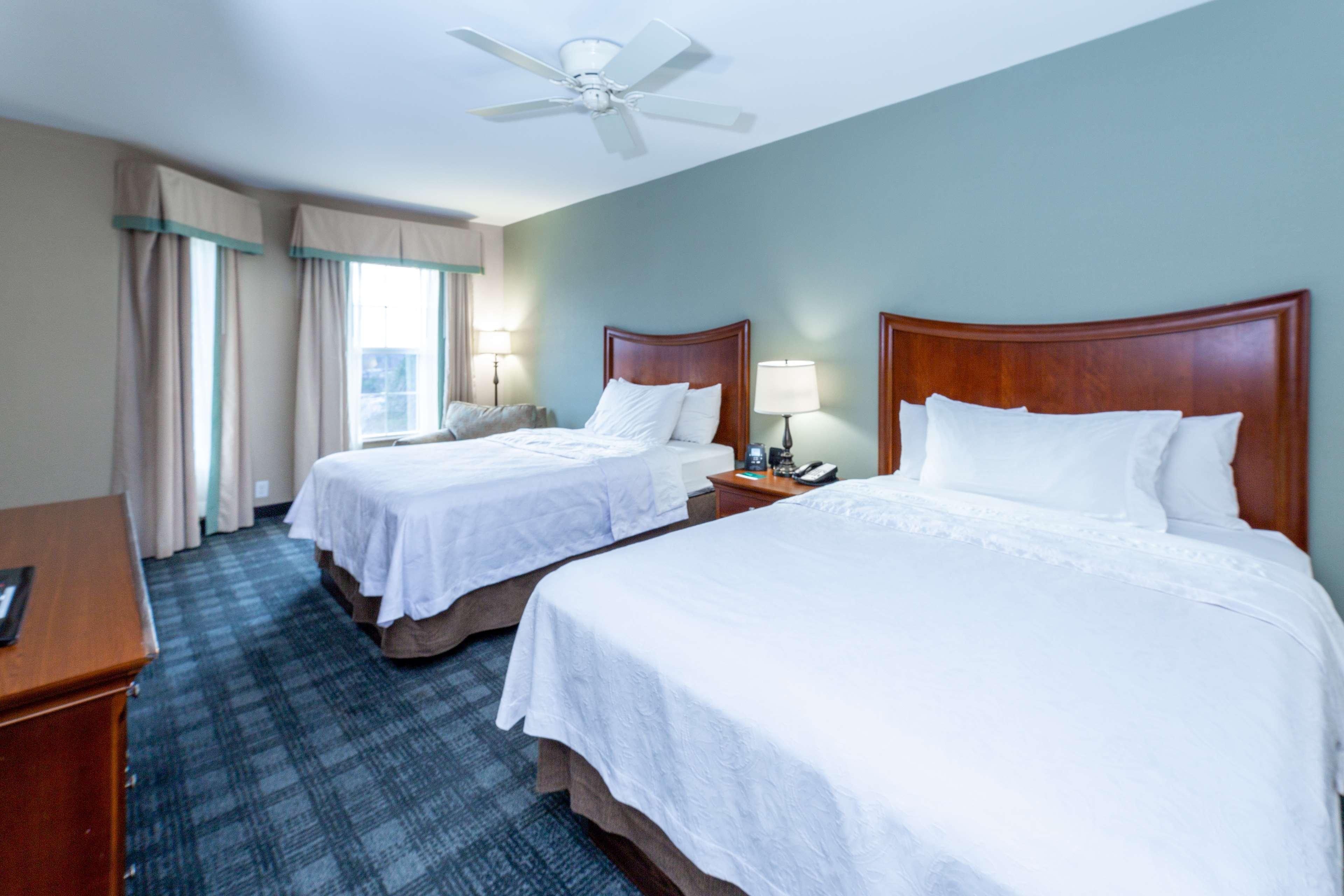 Suite Two Queen Beds One Bedroom