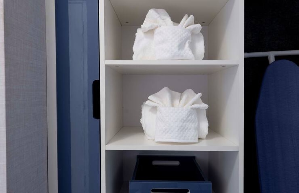 Double Accessible King Size Bed