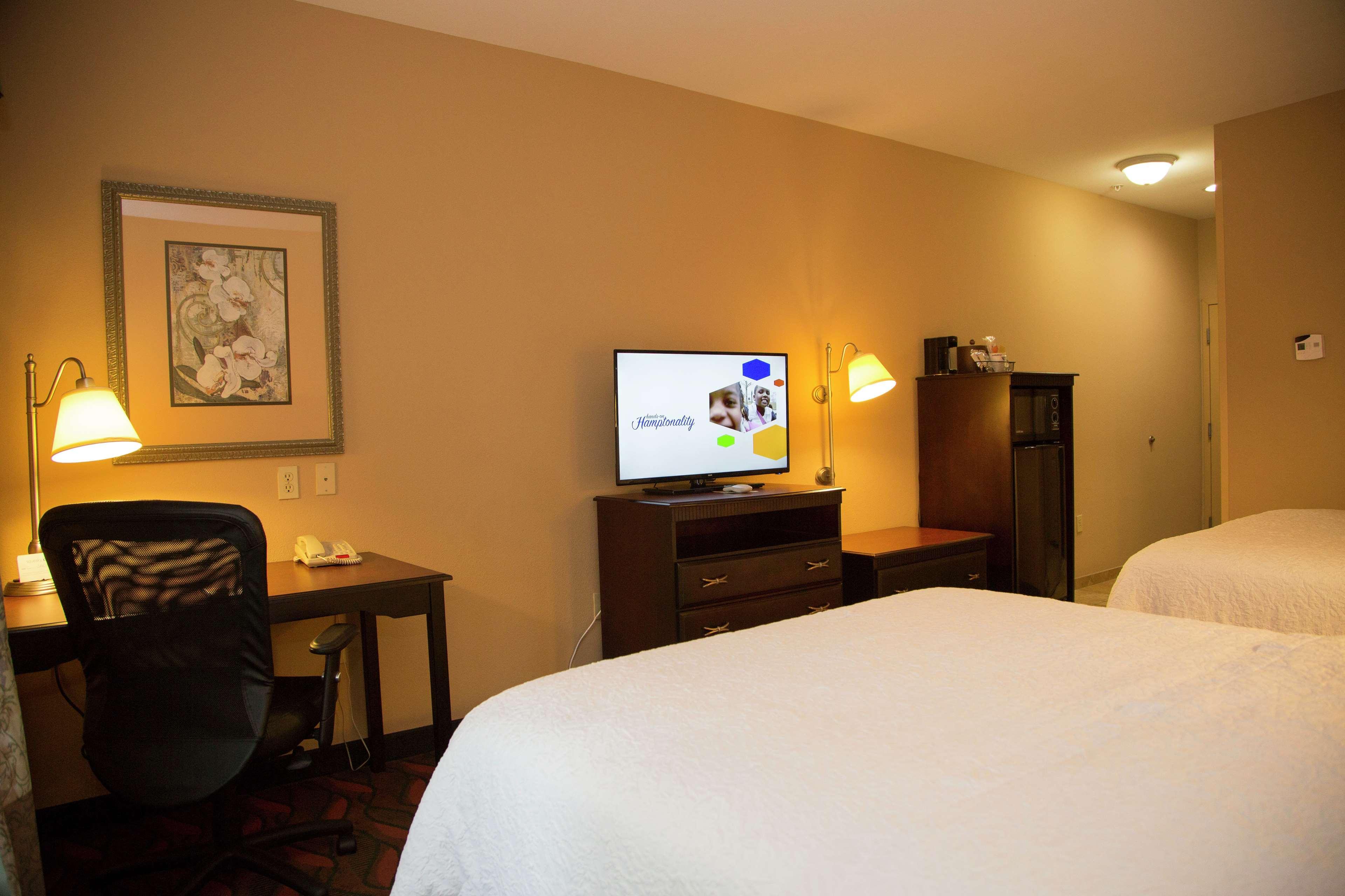 Double Two Queen Beds Non Smoking