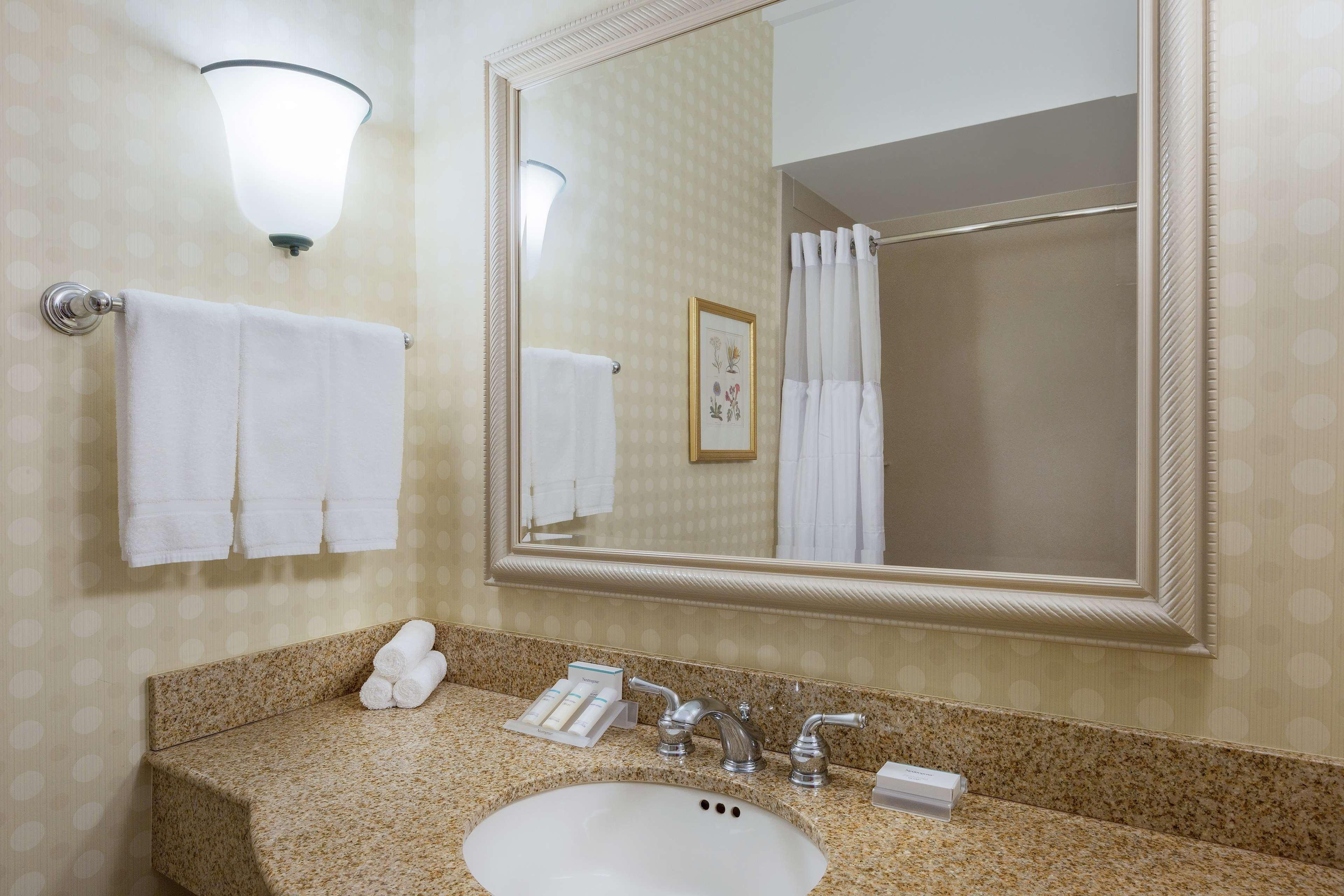 Junior Suite King Size Bed