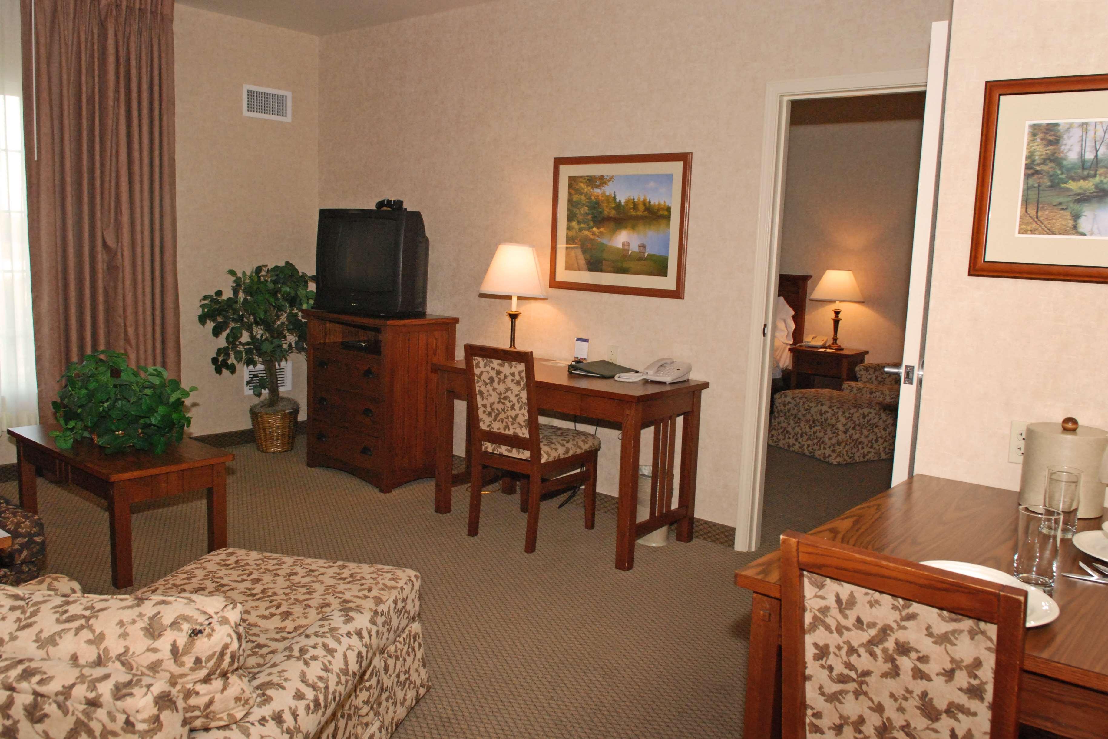 Suite Two Bedrooms
