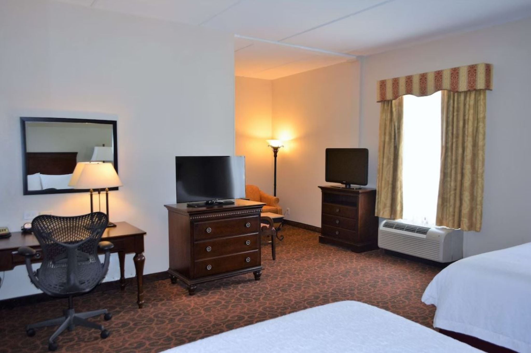 Double Two Queen Beds