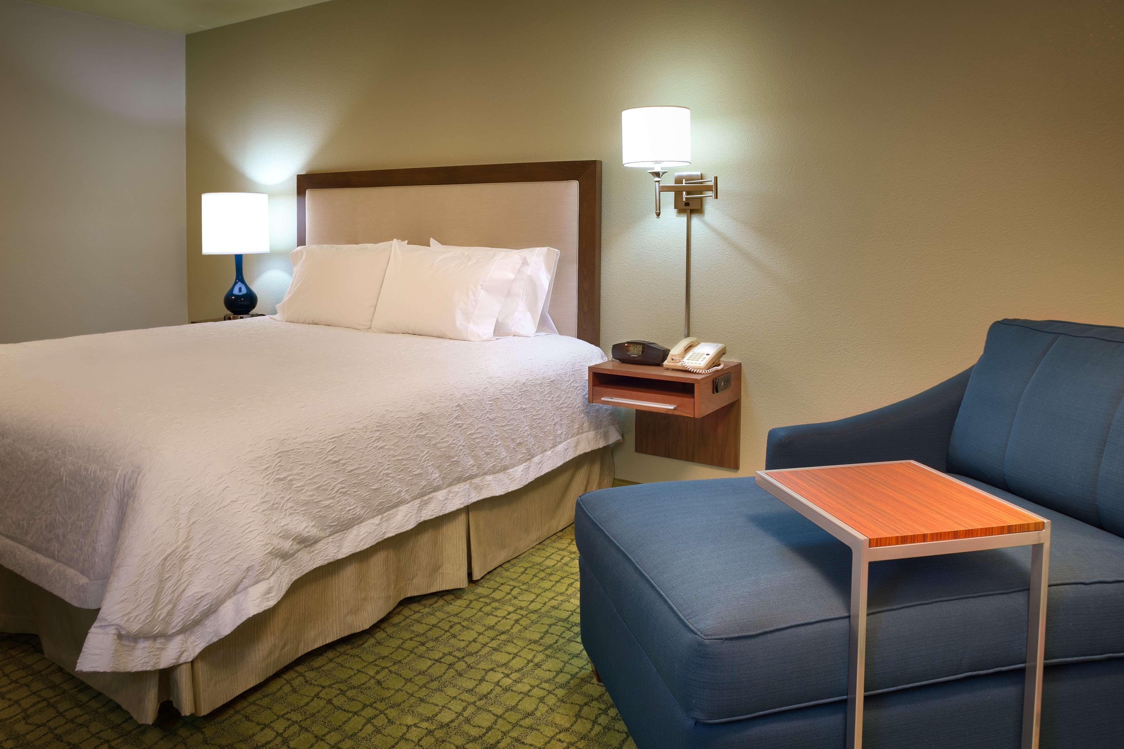 Double Queen Bed Non Smoking