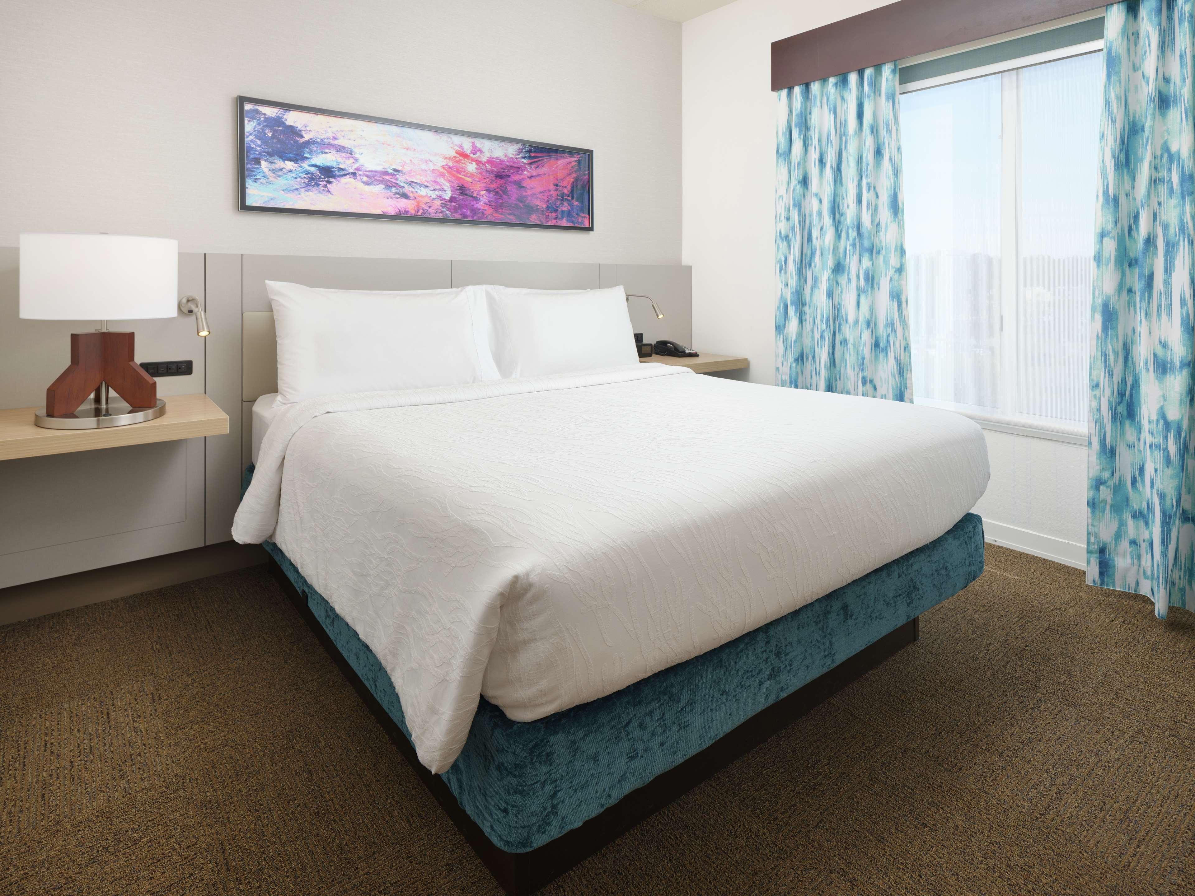 Junior Suite King Size Bed