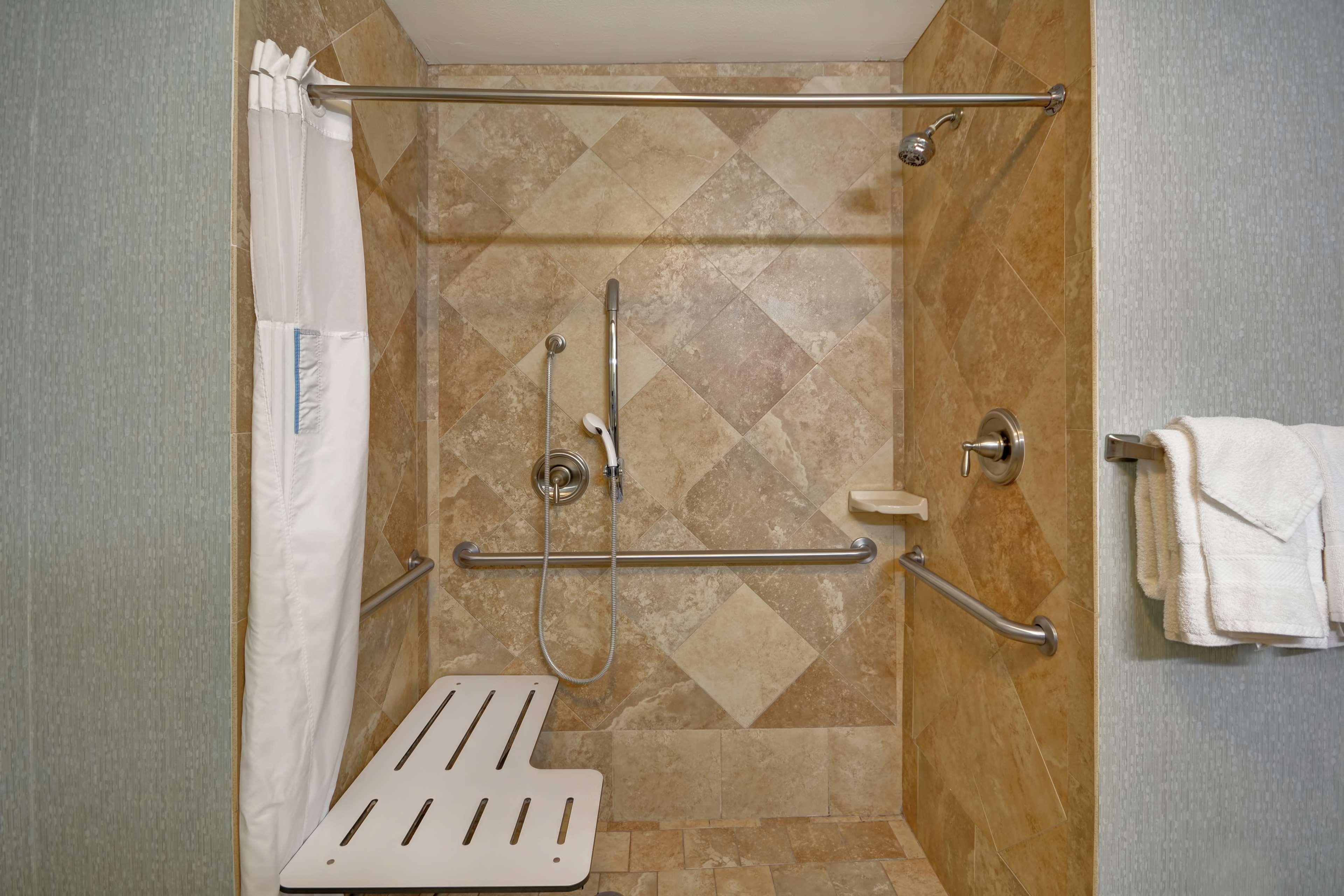 Double King Bed Non Smoking