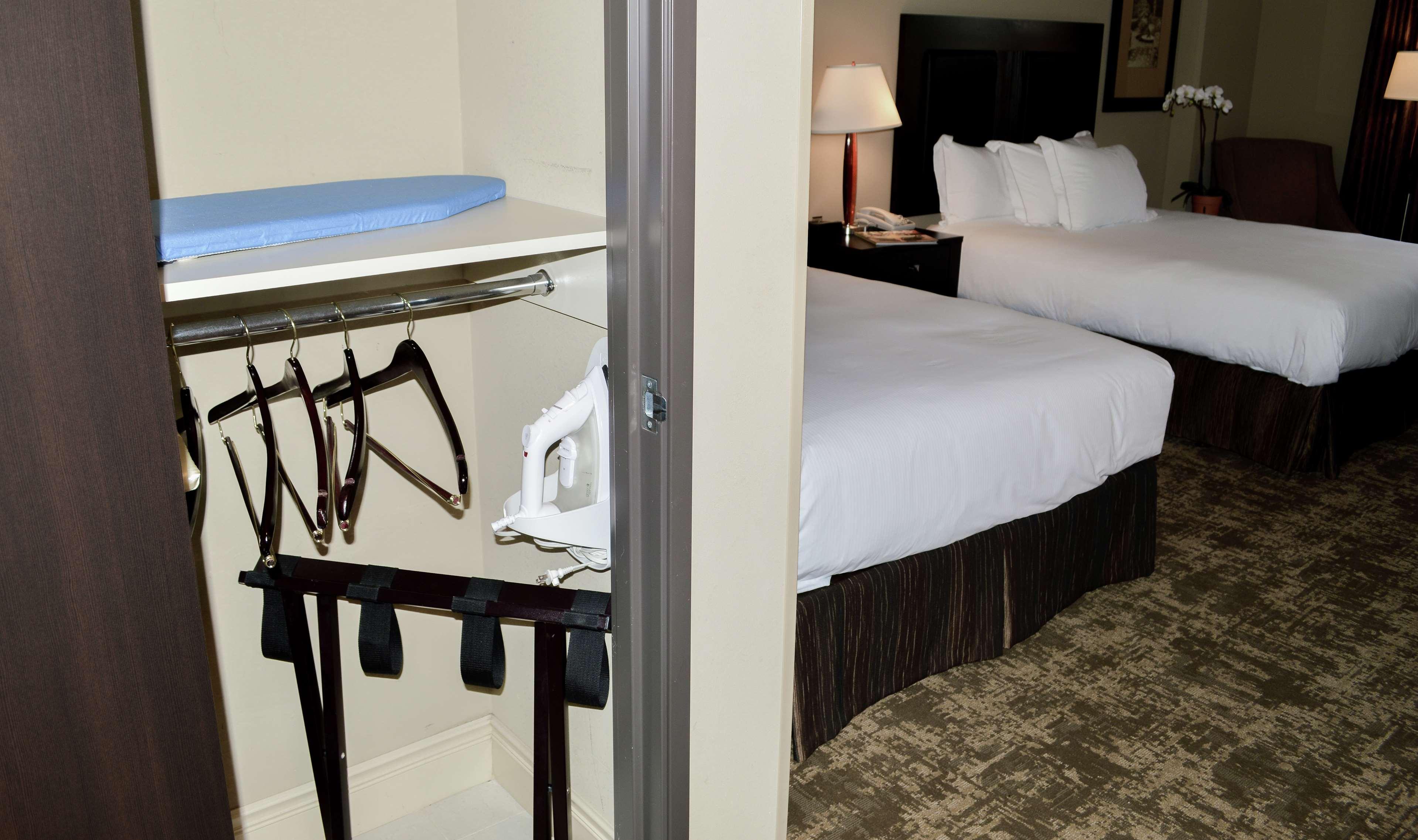 Double Two Queen Beds