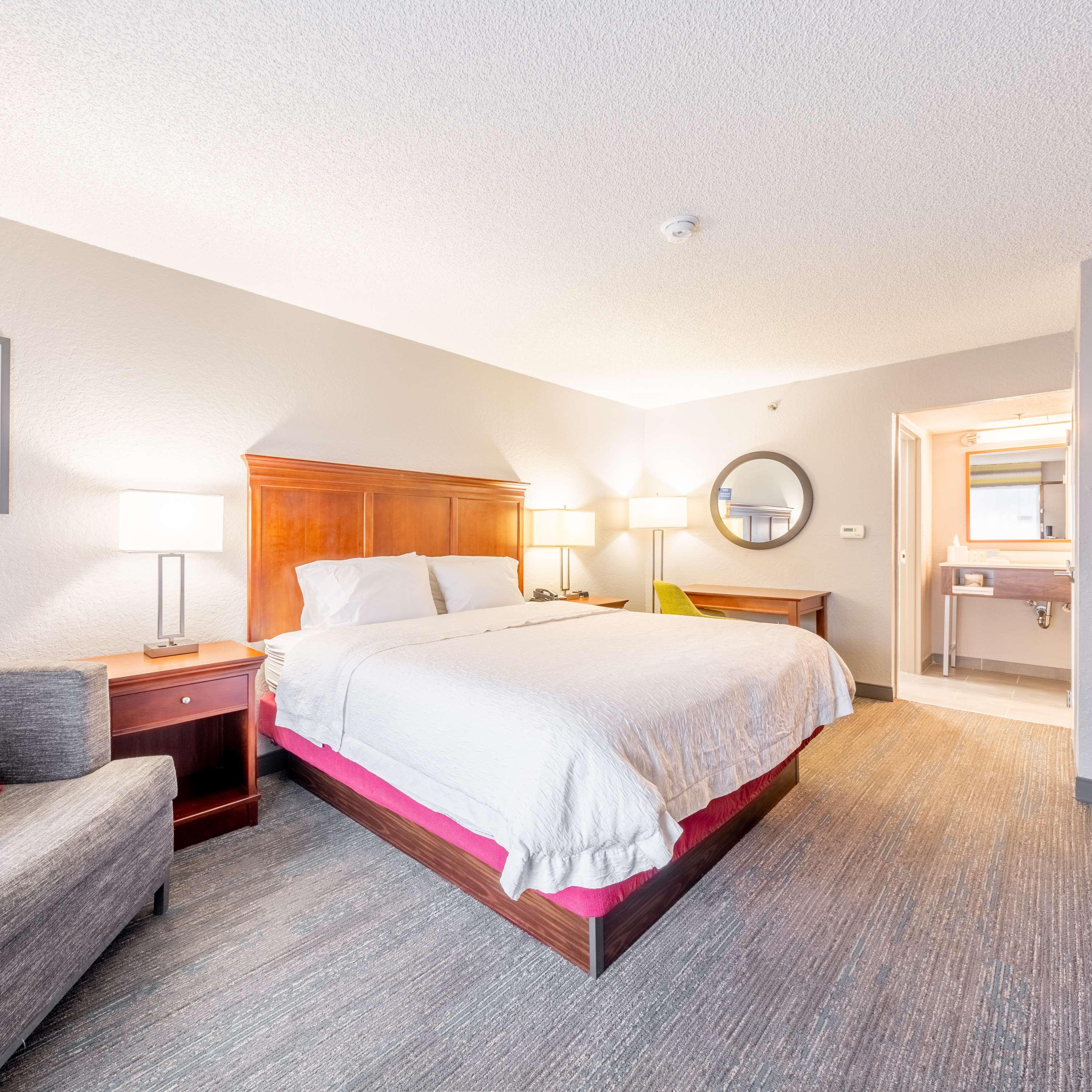 Double King Bed Non Smoking