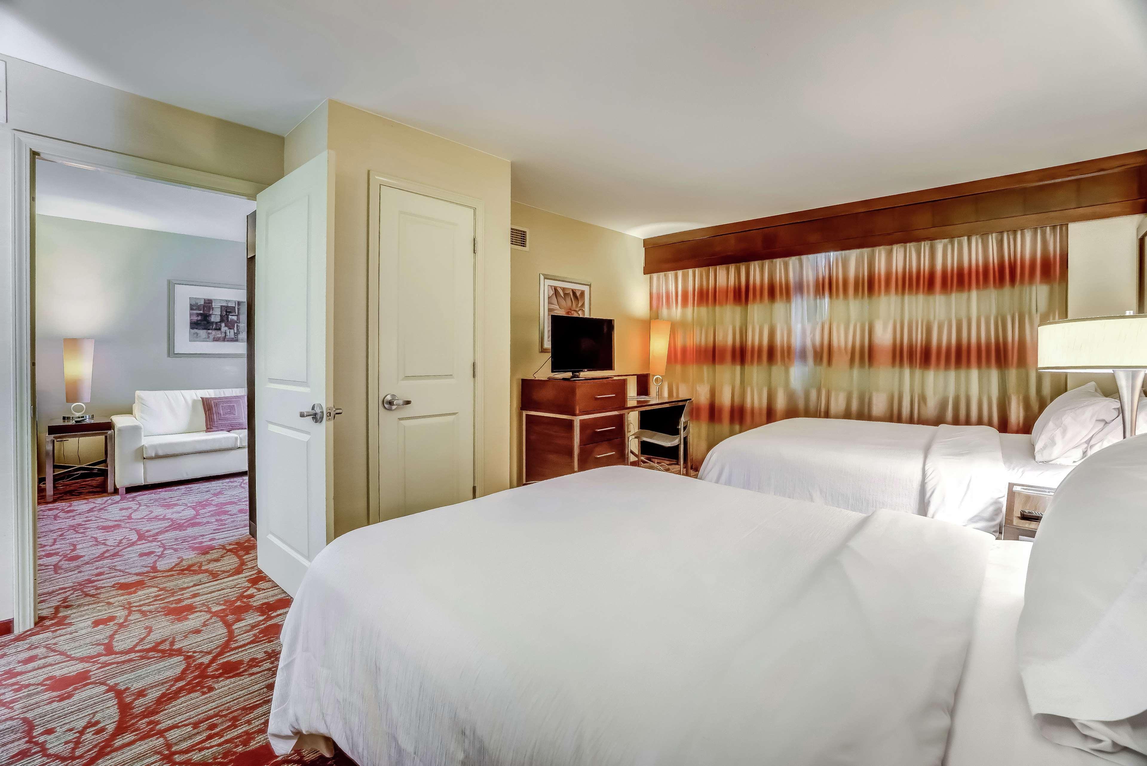 Suite Two Queen Beds