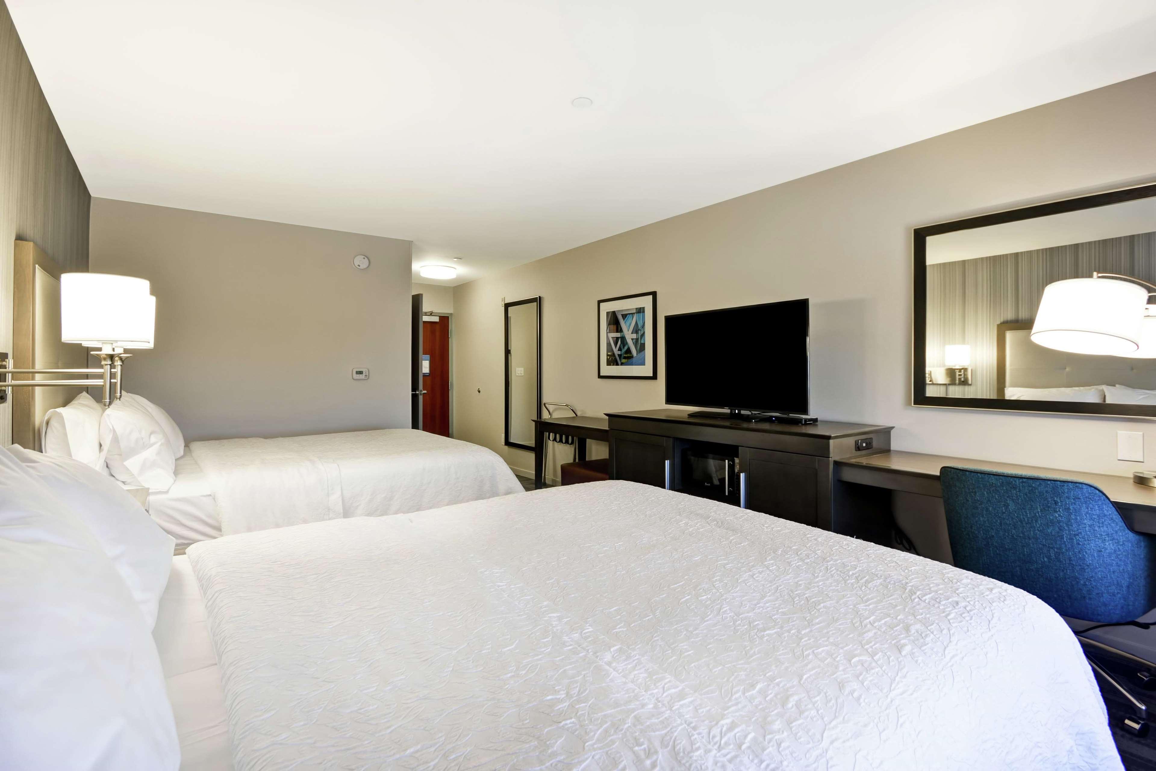 Double Two Queen Beds Non Smoking