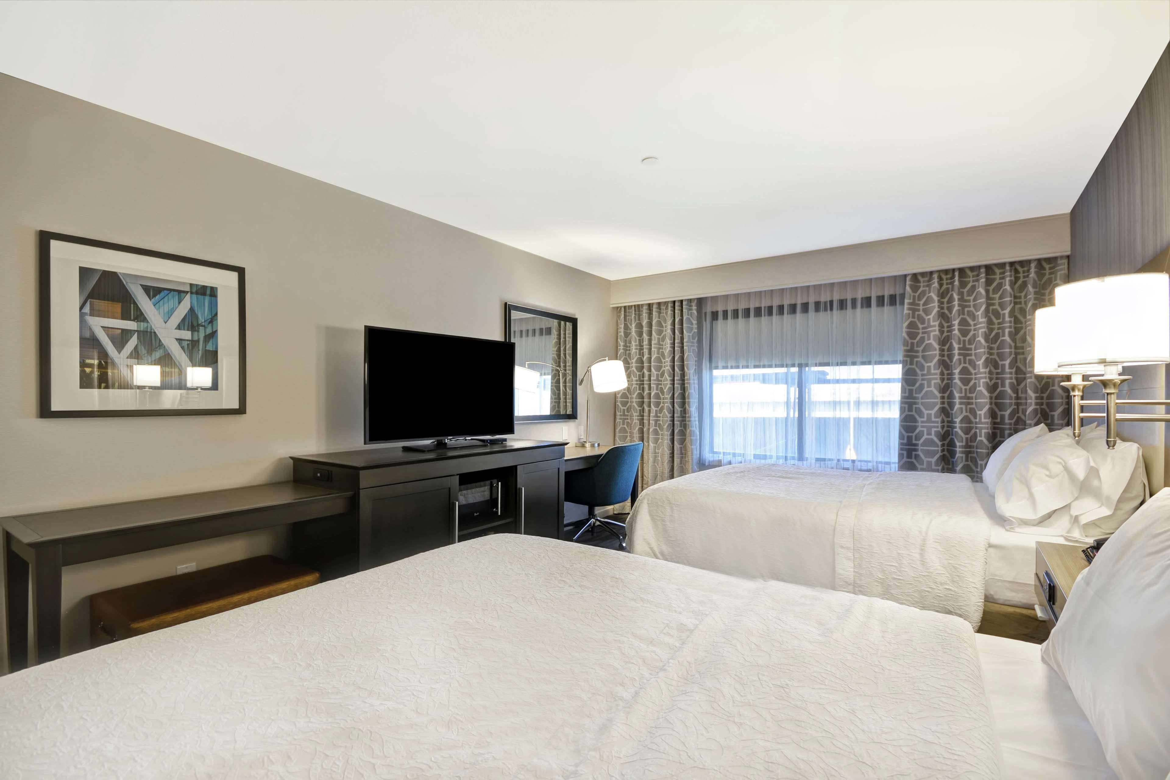 Double Two Queen Beds Non Smoking