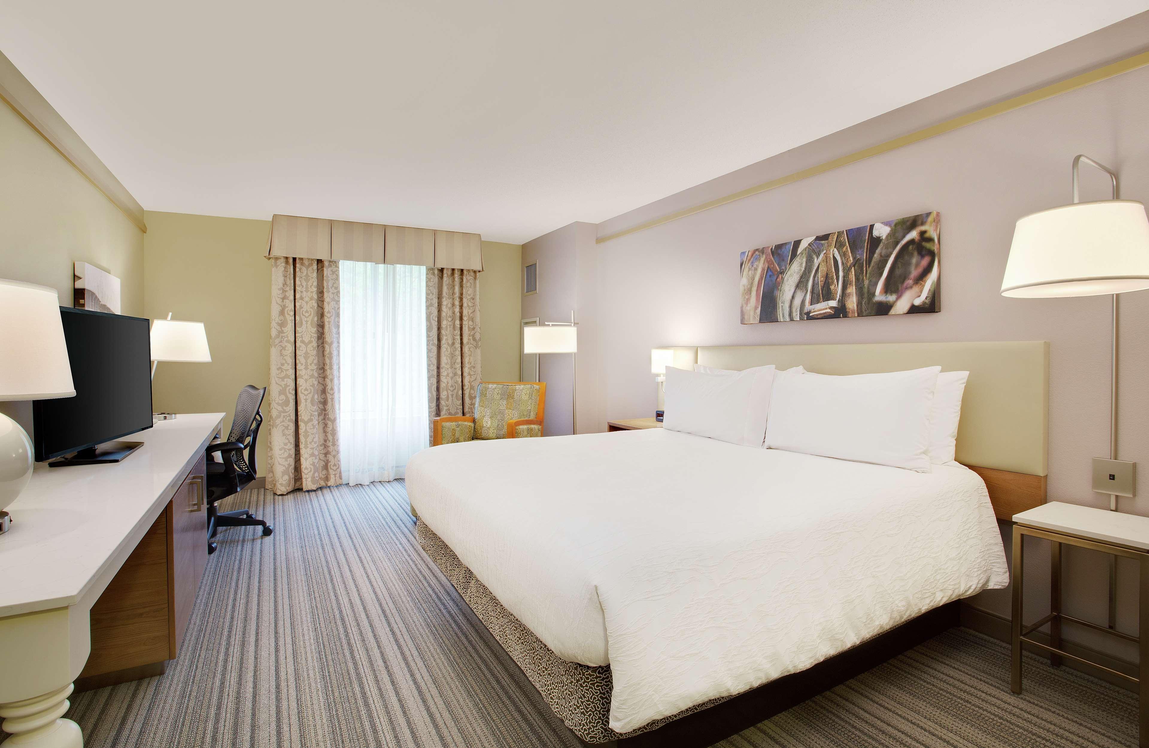 Room Premium King Bed