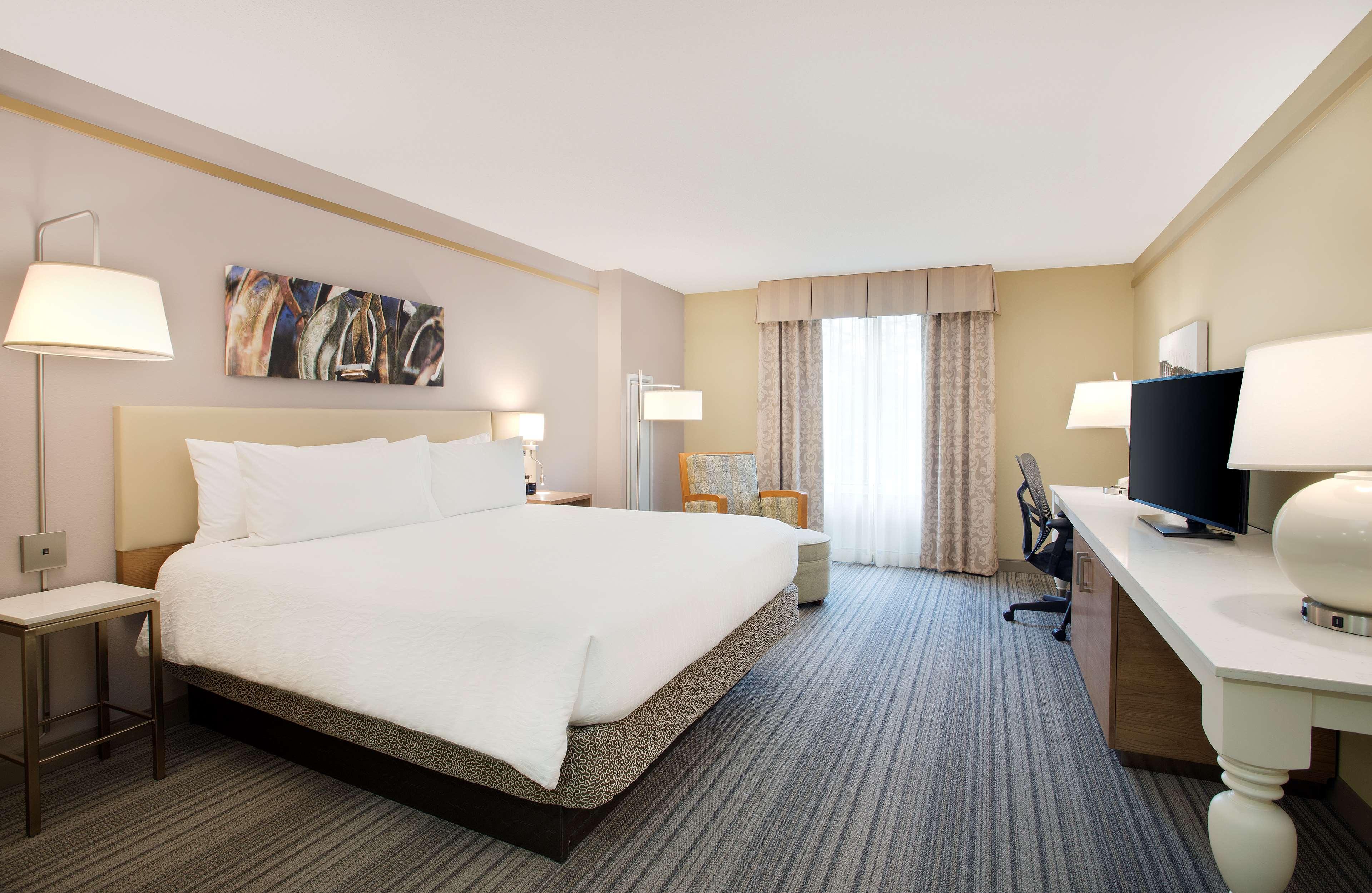 Double Deluxe King Bed