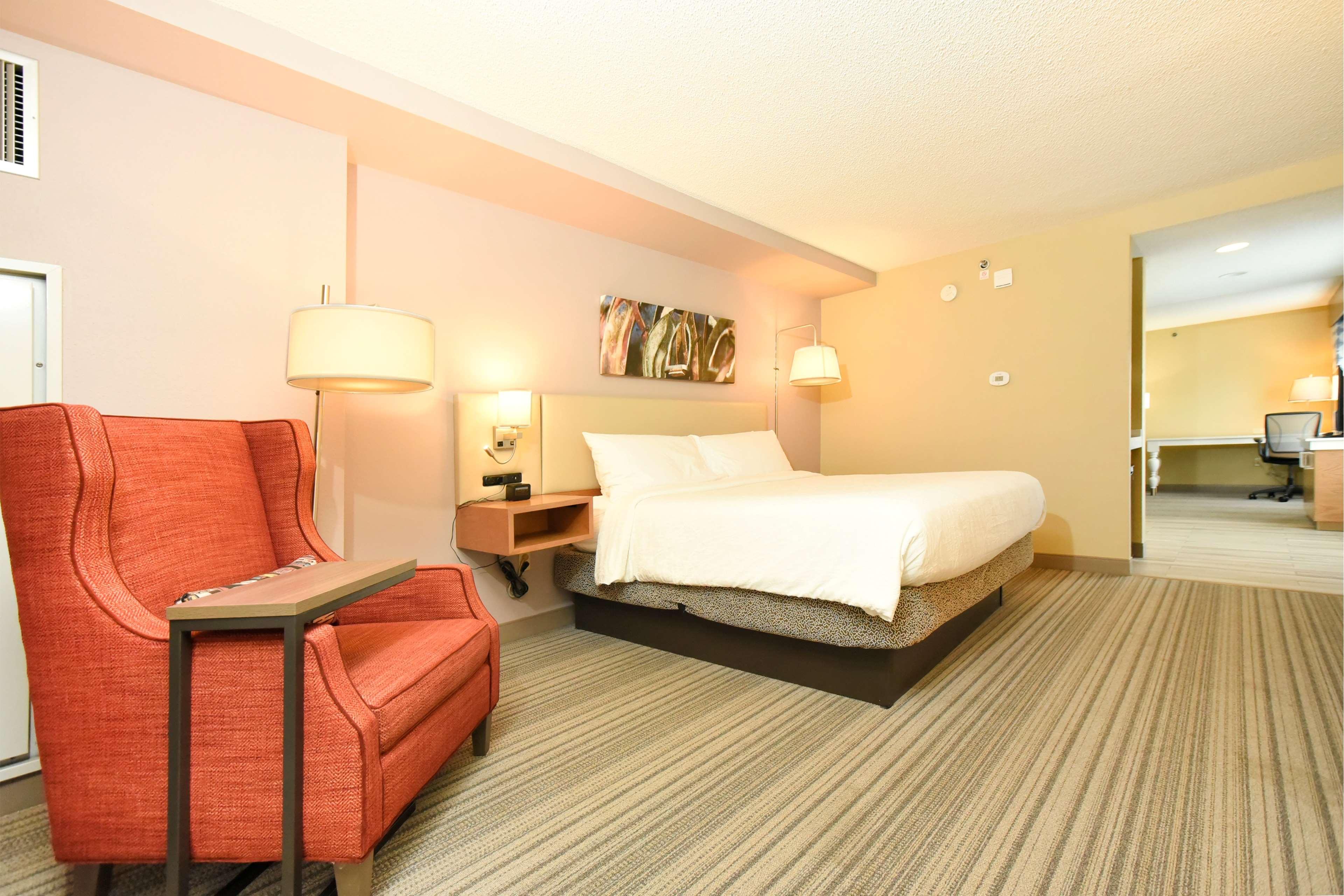 Room Premium King Bed